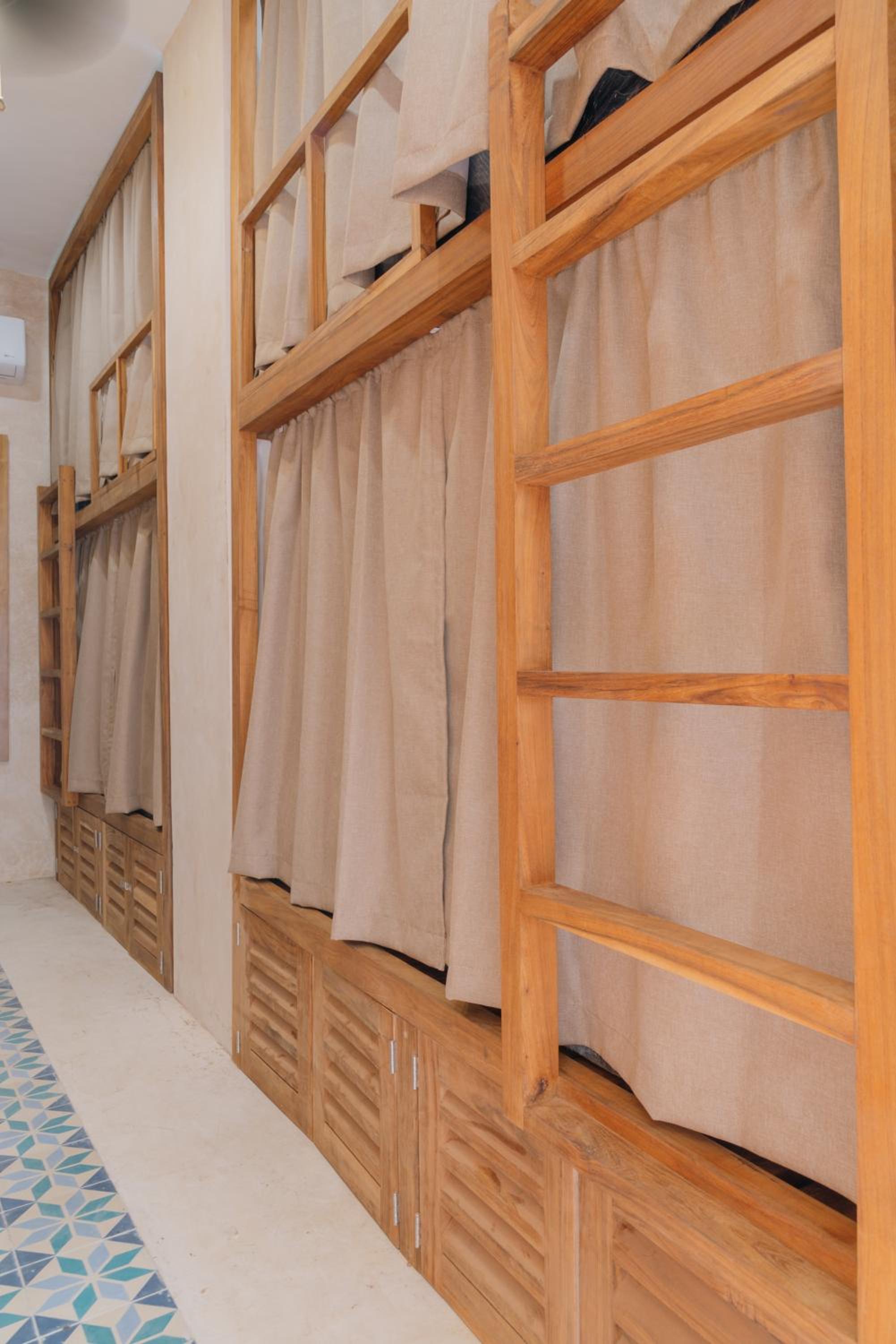 Single Bed in Female Dormitory Room photo 3
