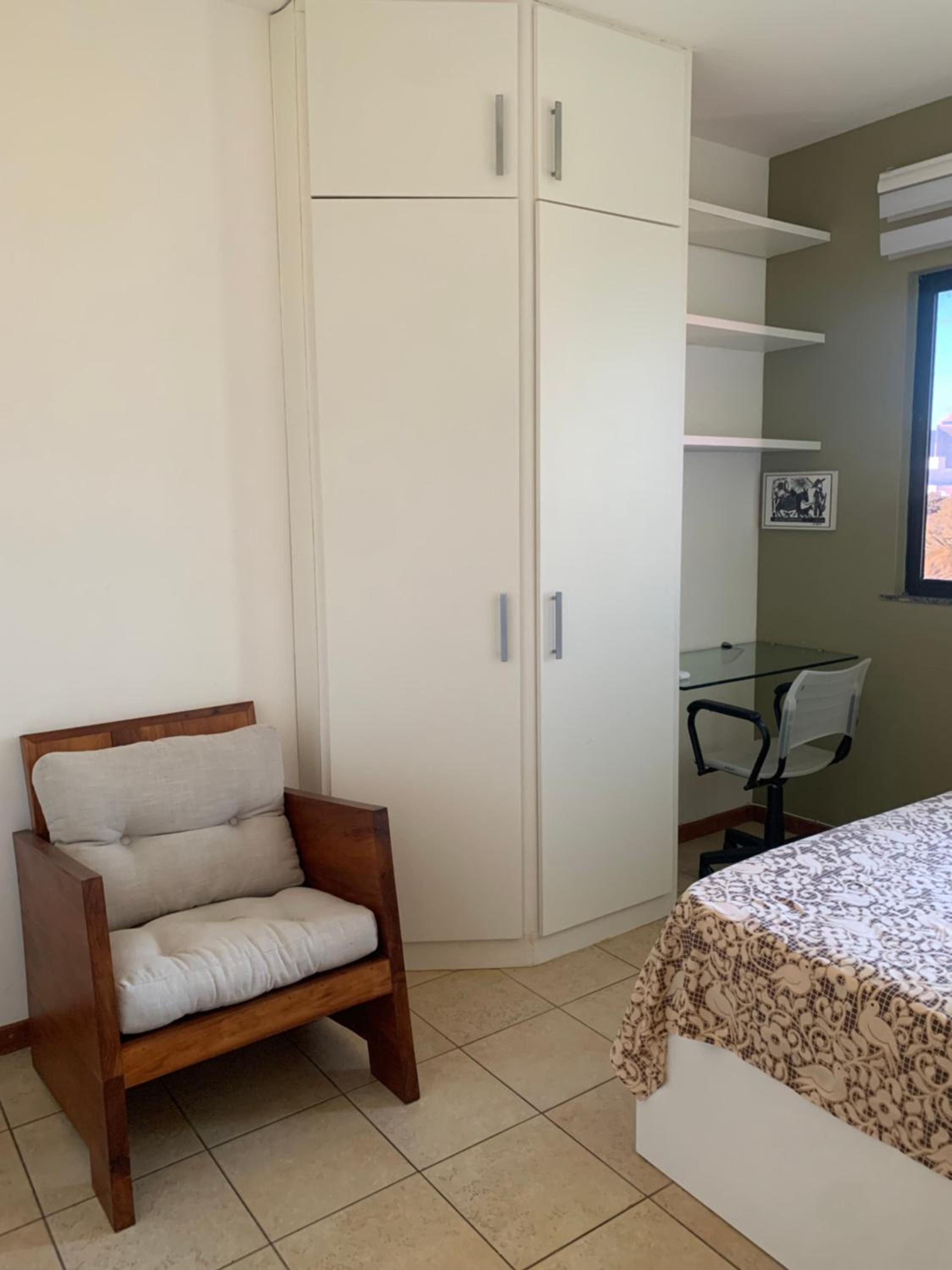 One-Bedroom Apartment with Balcony - Photo 18