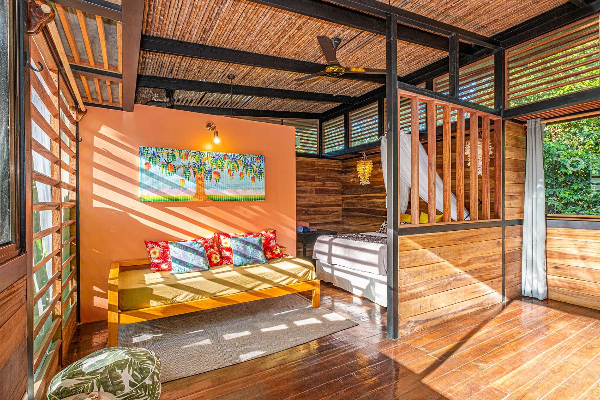 Bungalow Deluxe with Kitchen - Photo 8
