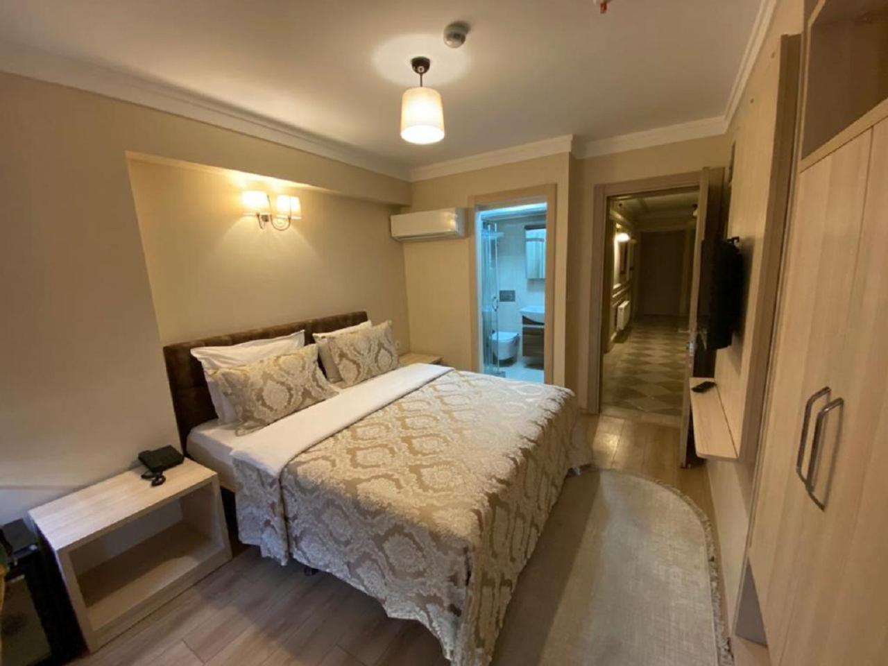 Standard Double Room photo 1