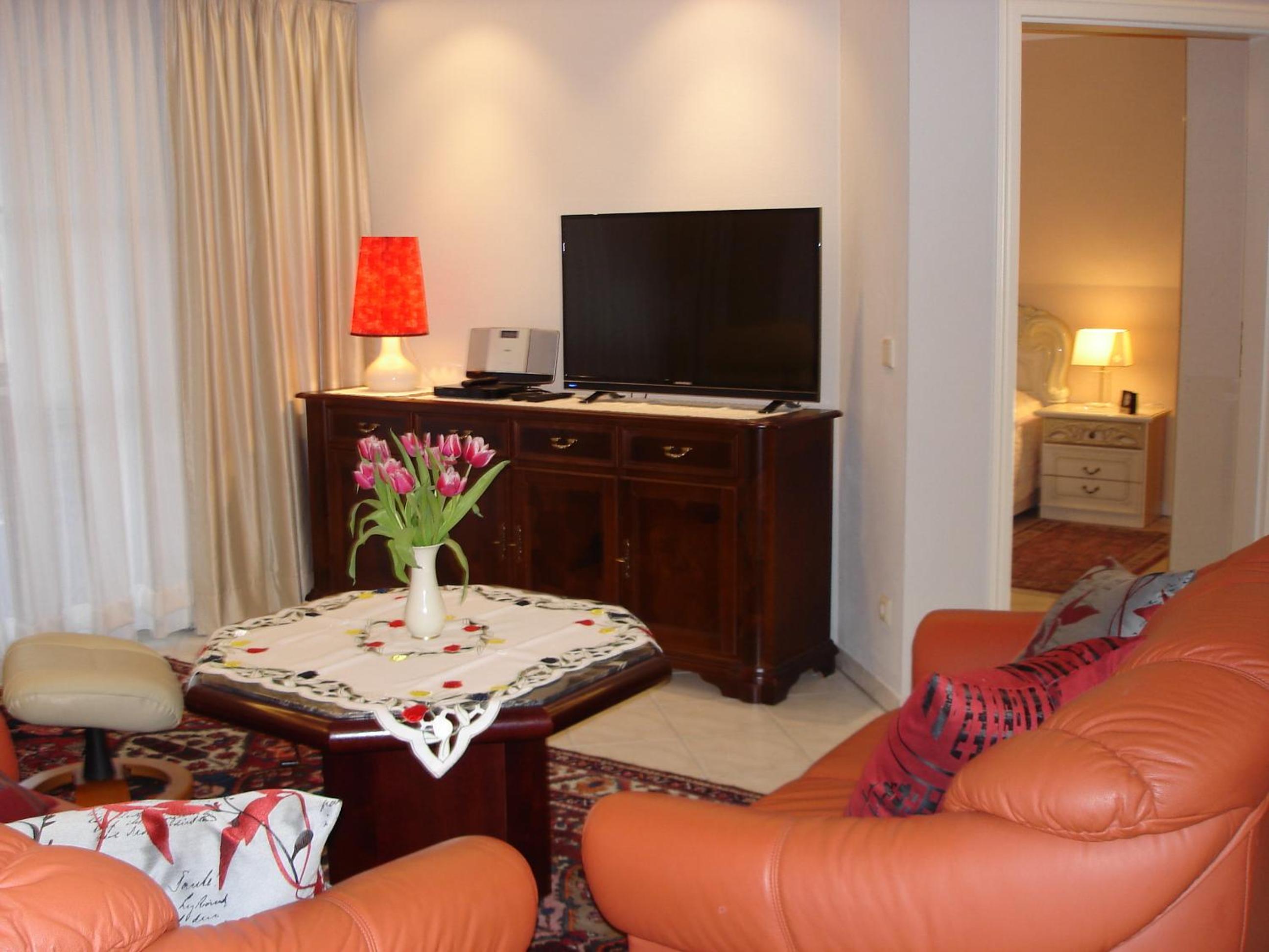 Two-Bedroom Superior Apartment photo 2
