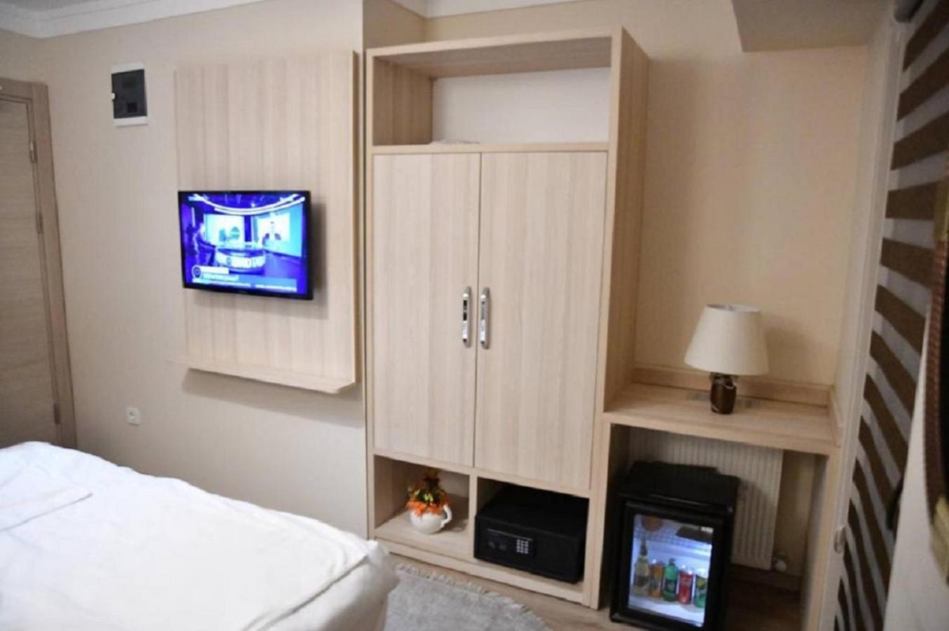 Standard Twin Room photo 3