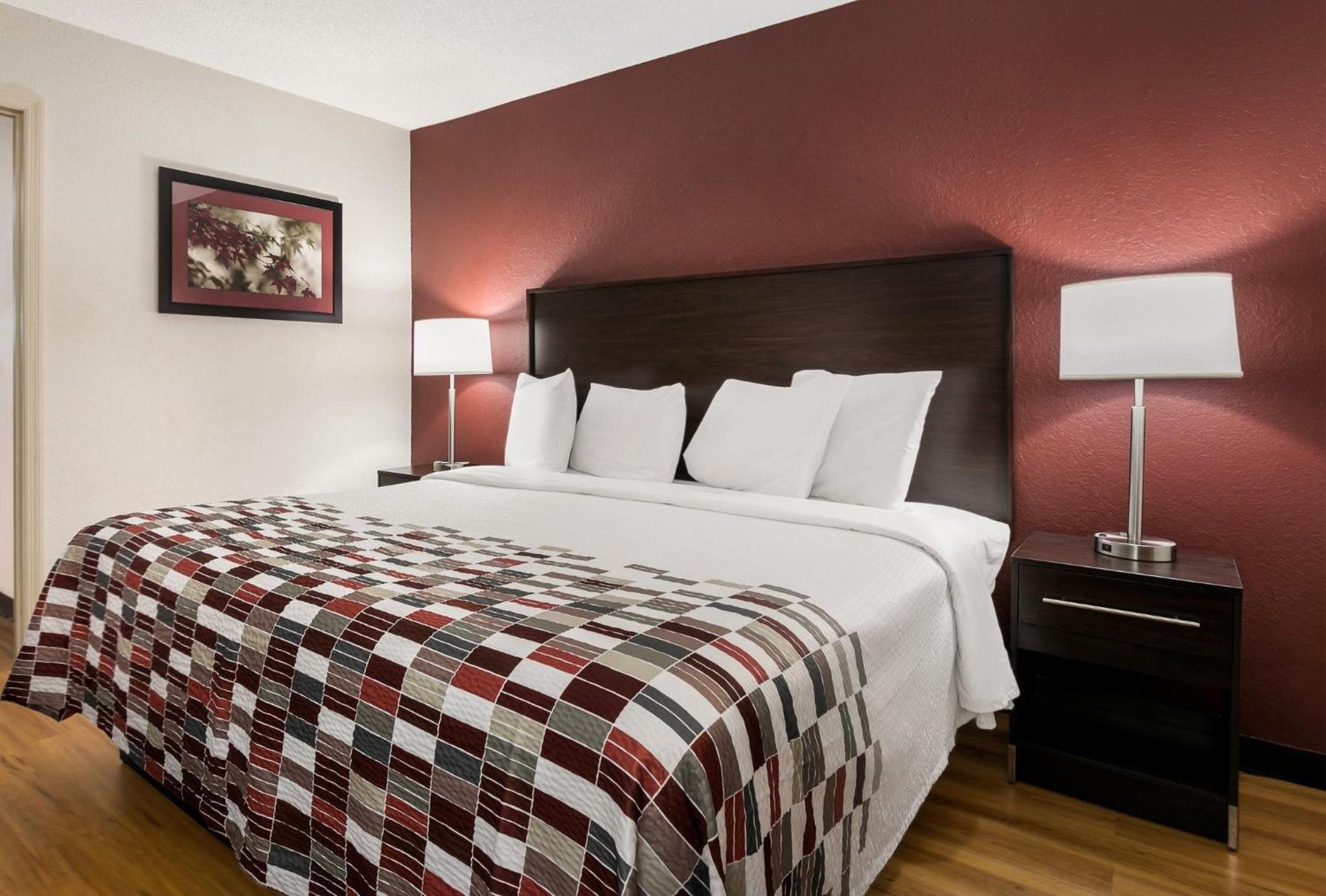 Suite King Room - Non-Smoking - Photo 4