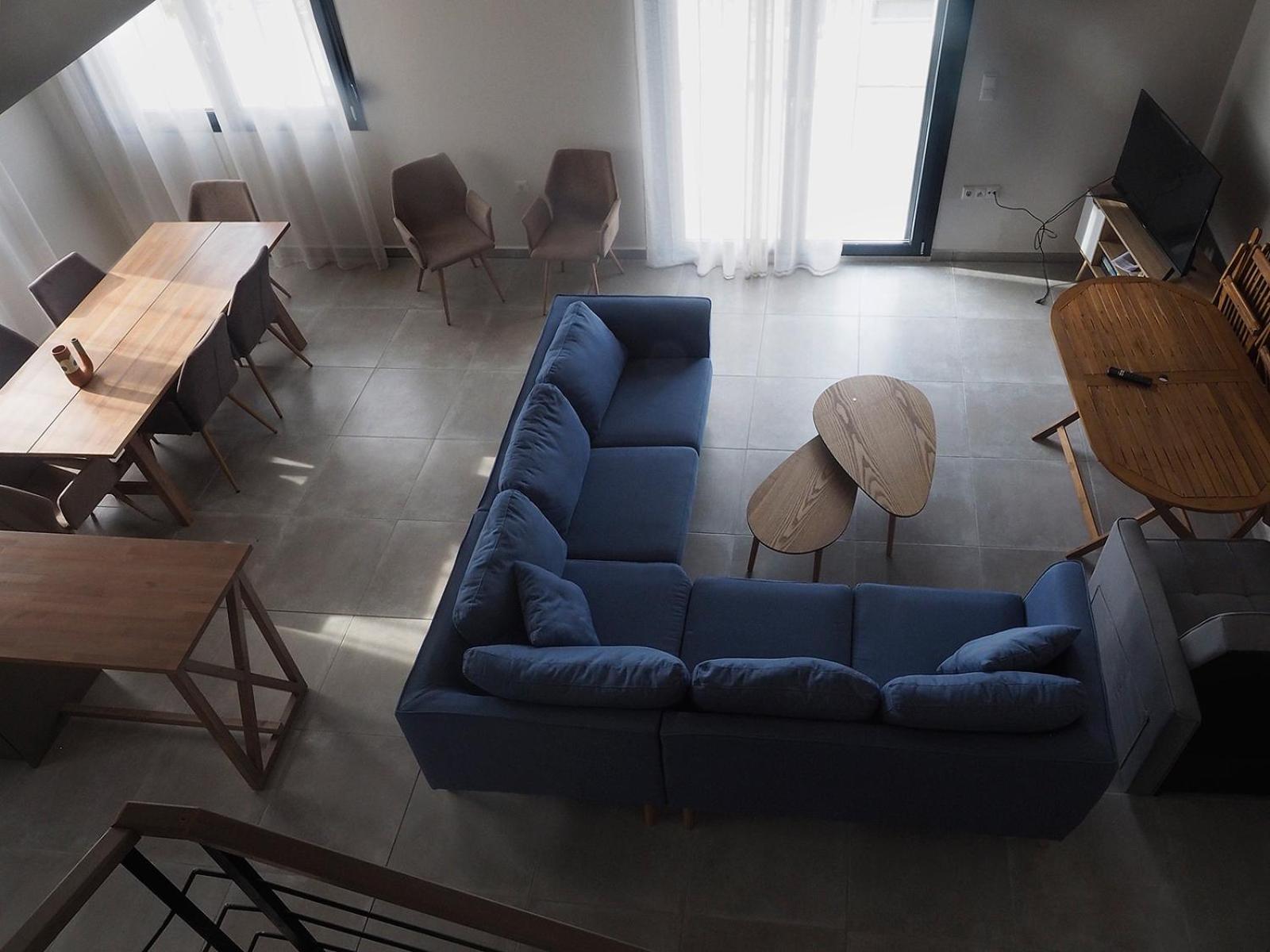 Three-Bedroom Apartment photo 1