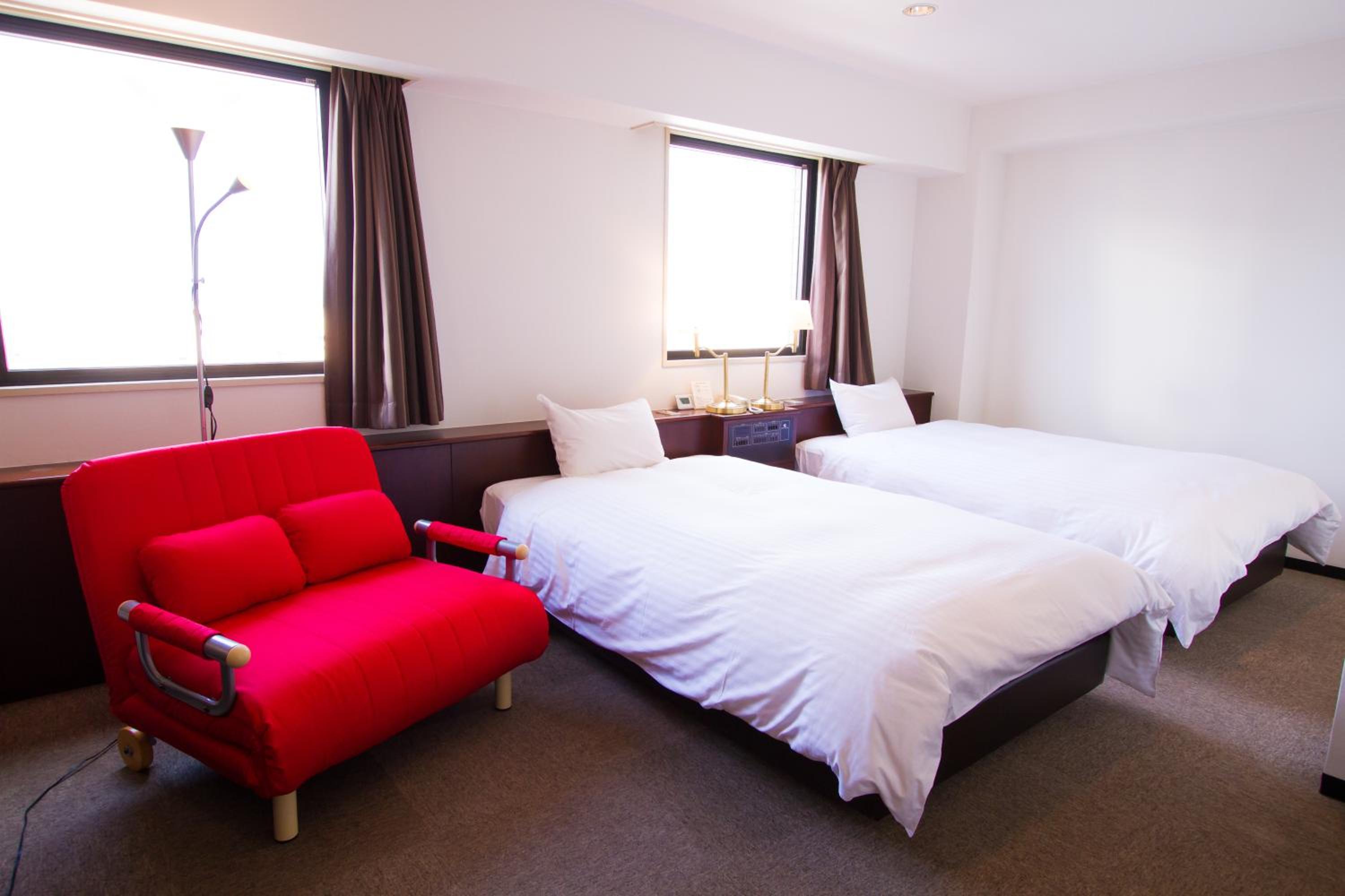 Twin Room - Smoking photo 2