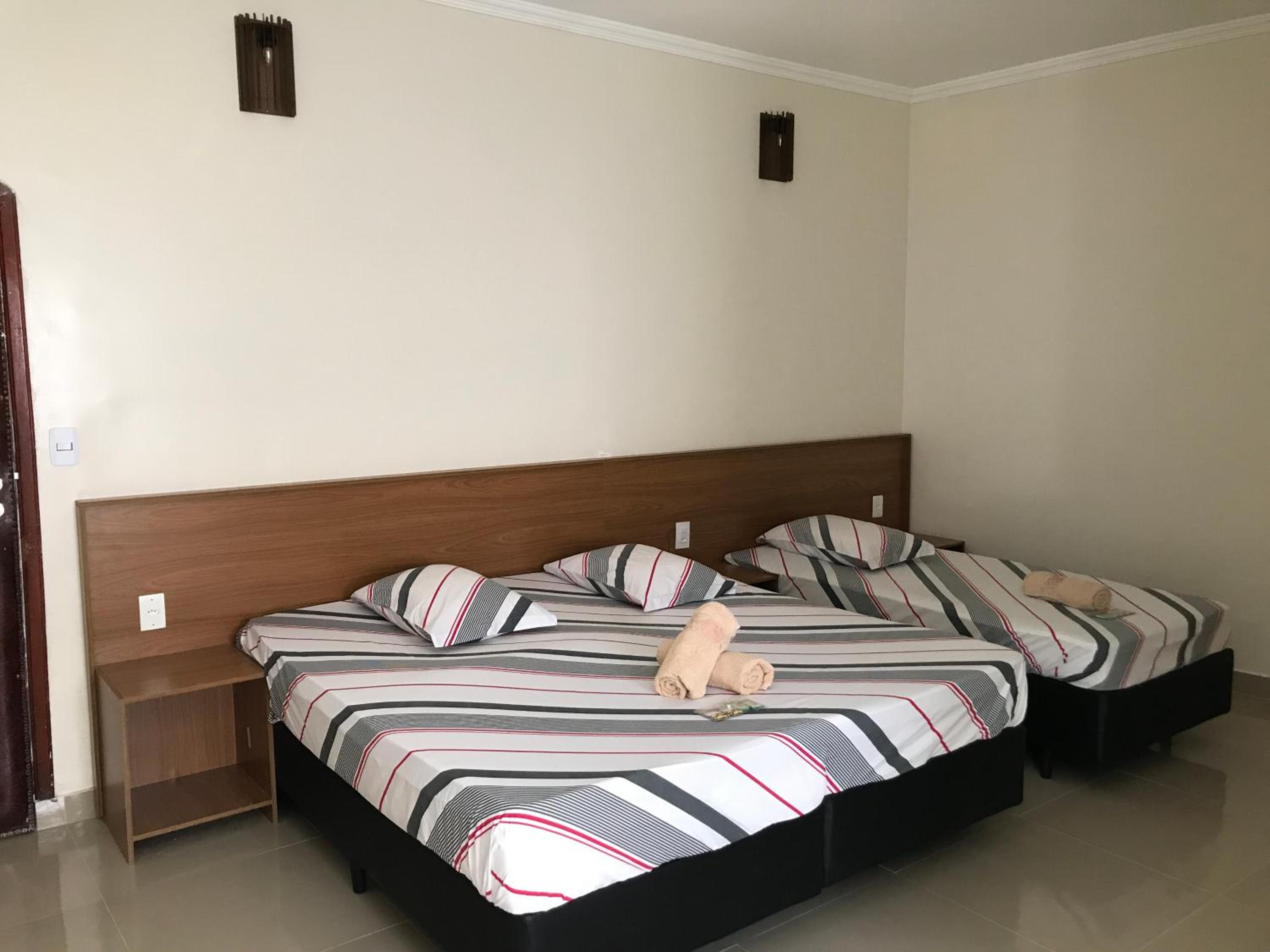 Deluxe Room (1 adult + 1 child)