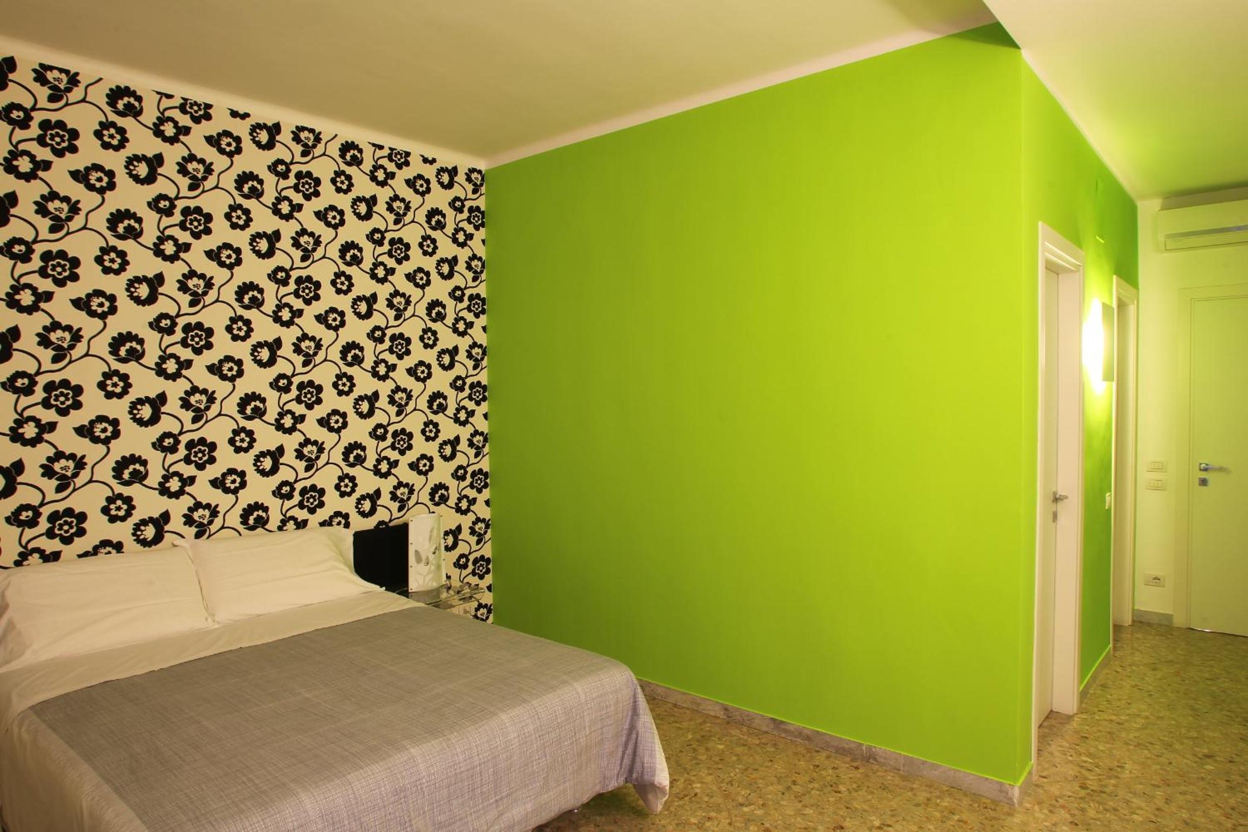 Double or Twin Room photo 1