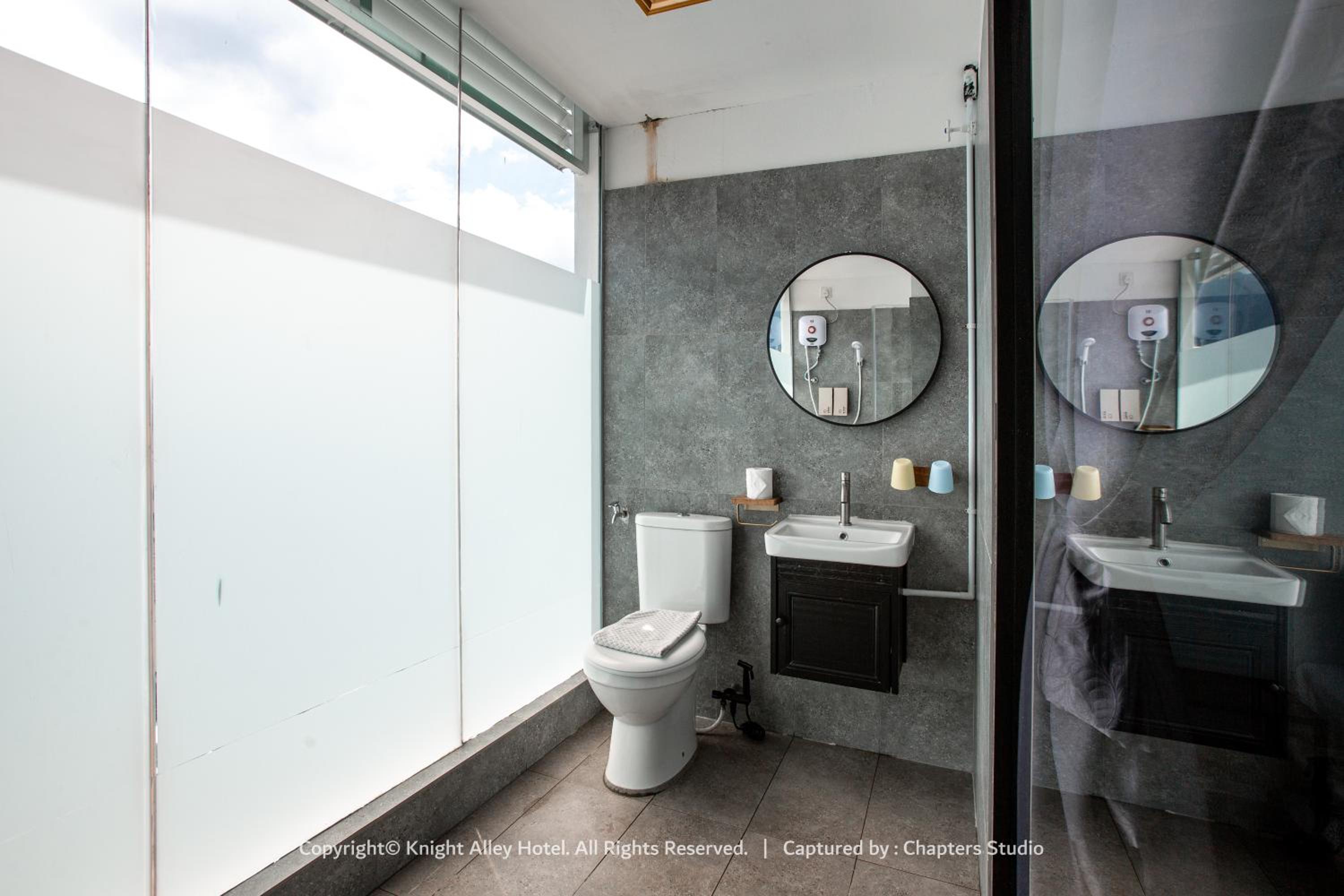 Triple Room with Private Bathroom - Photo 5