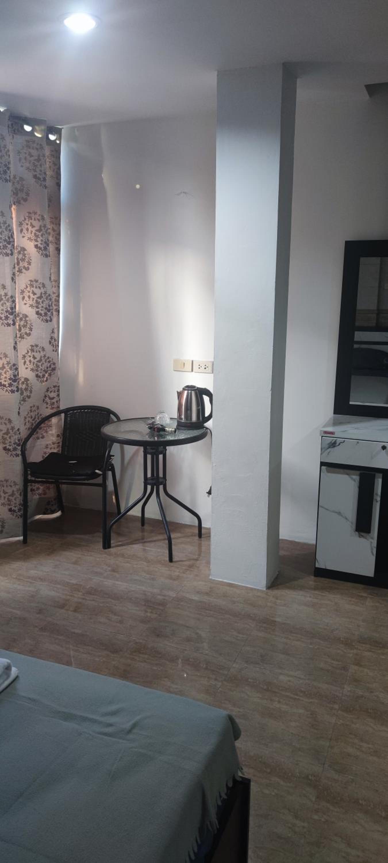 Budget Double Room - Photo 4