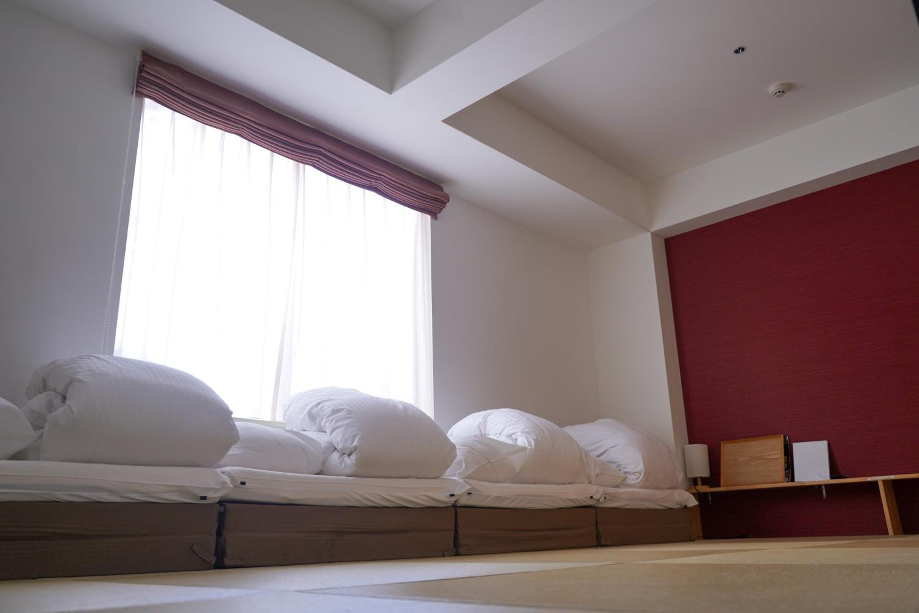 Japanese Style Family Room photo 1