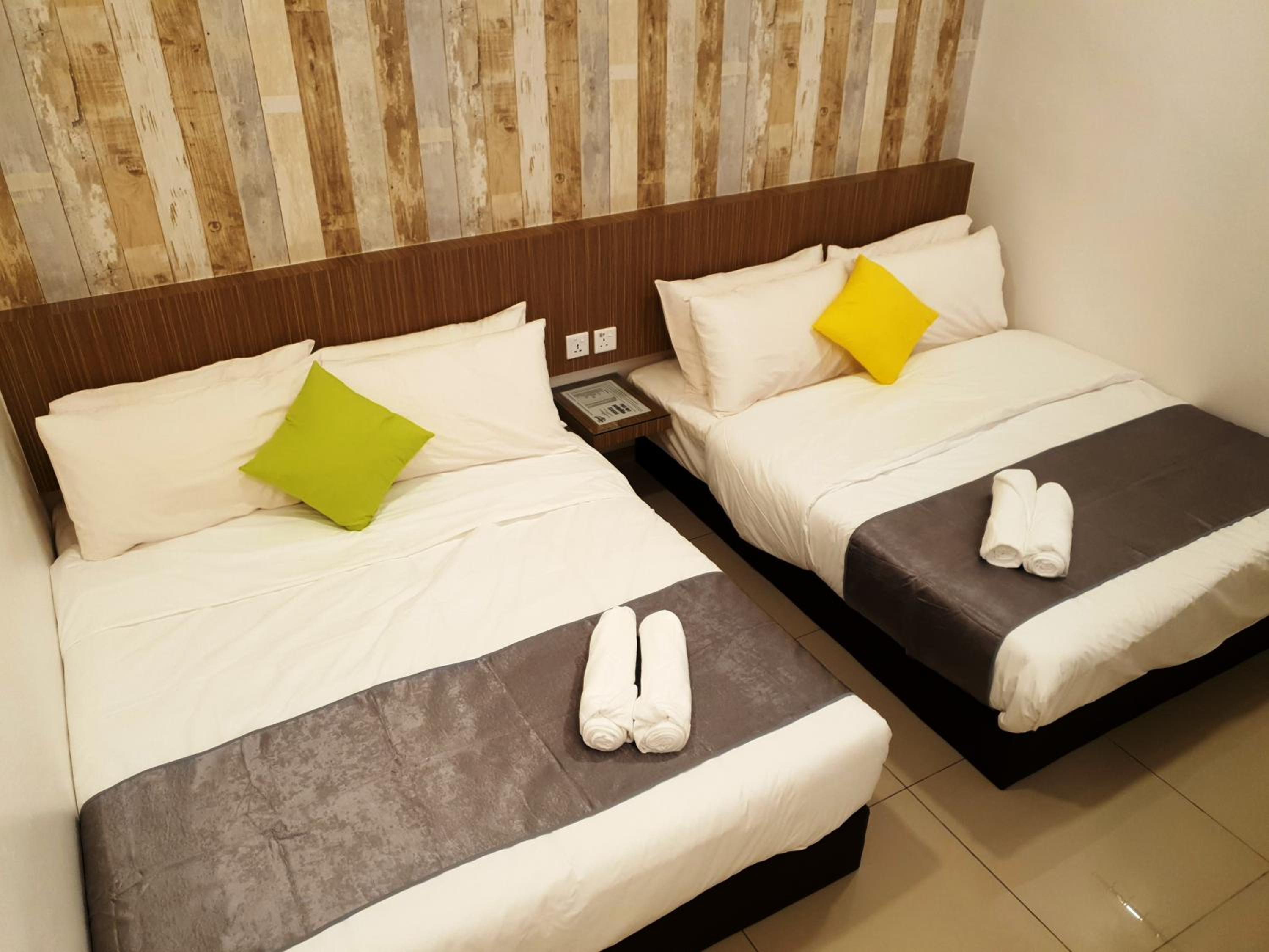 Deluxe Queen Room with Two Queen Beds