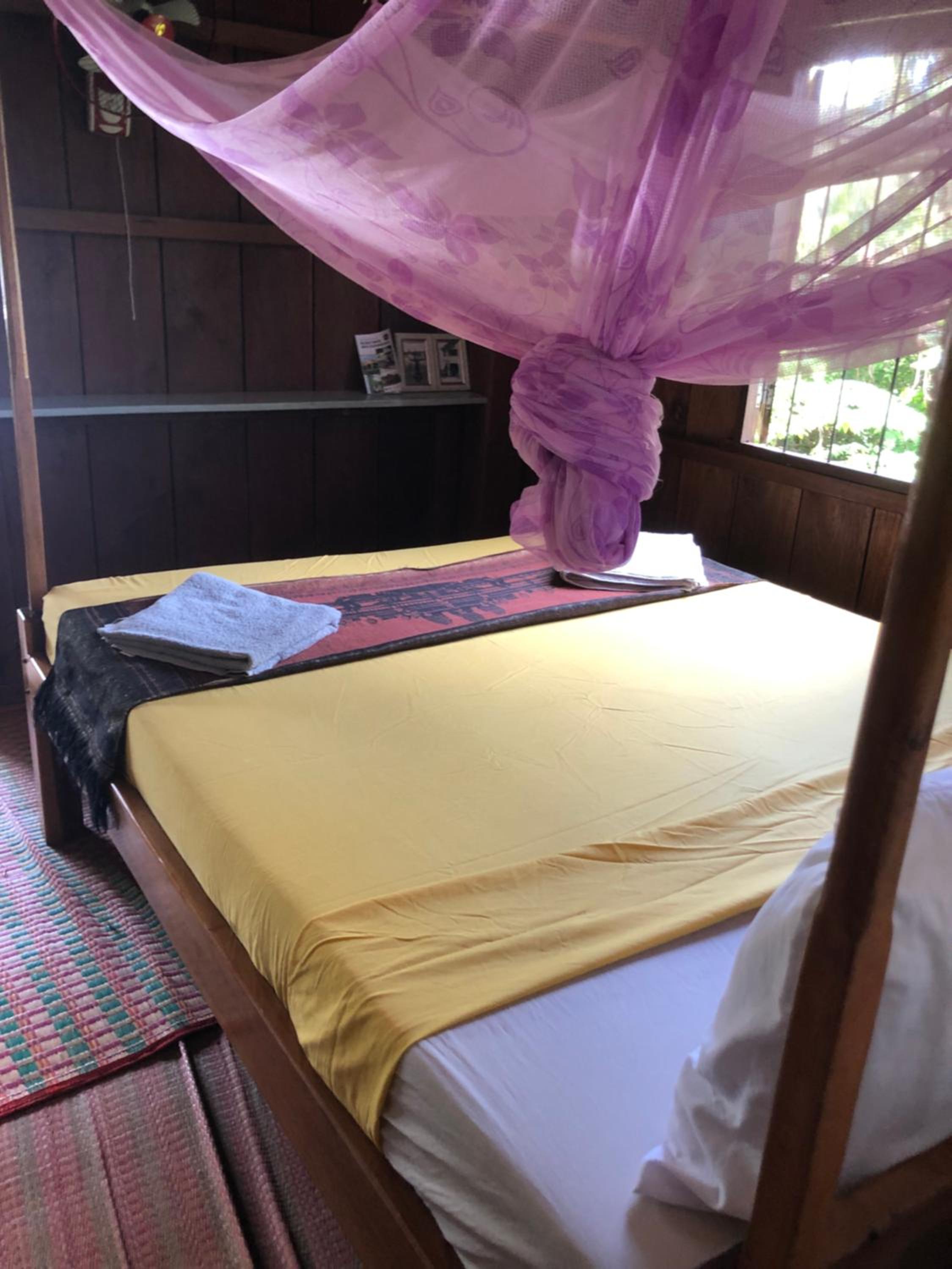 Budget Double Room - Photo 18