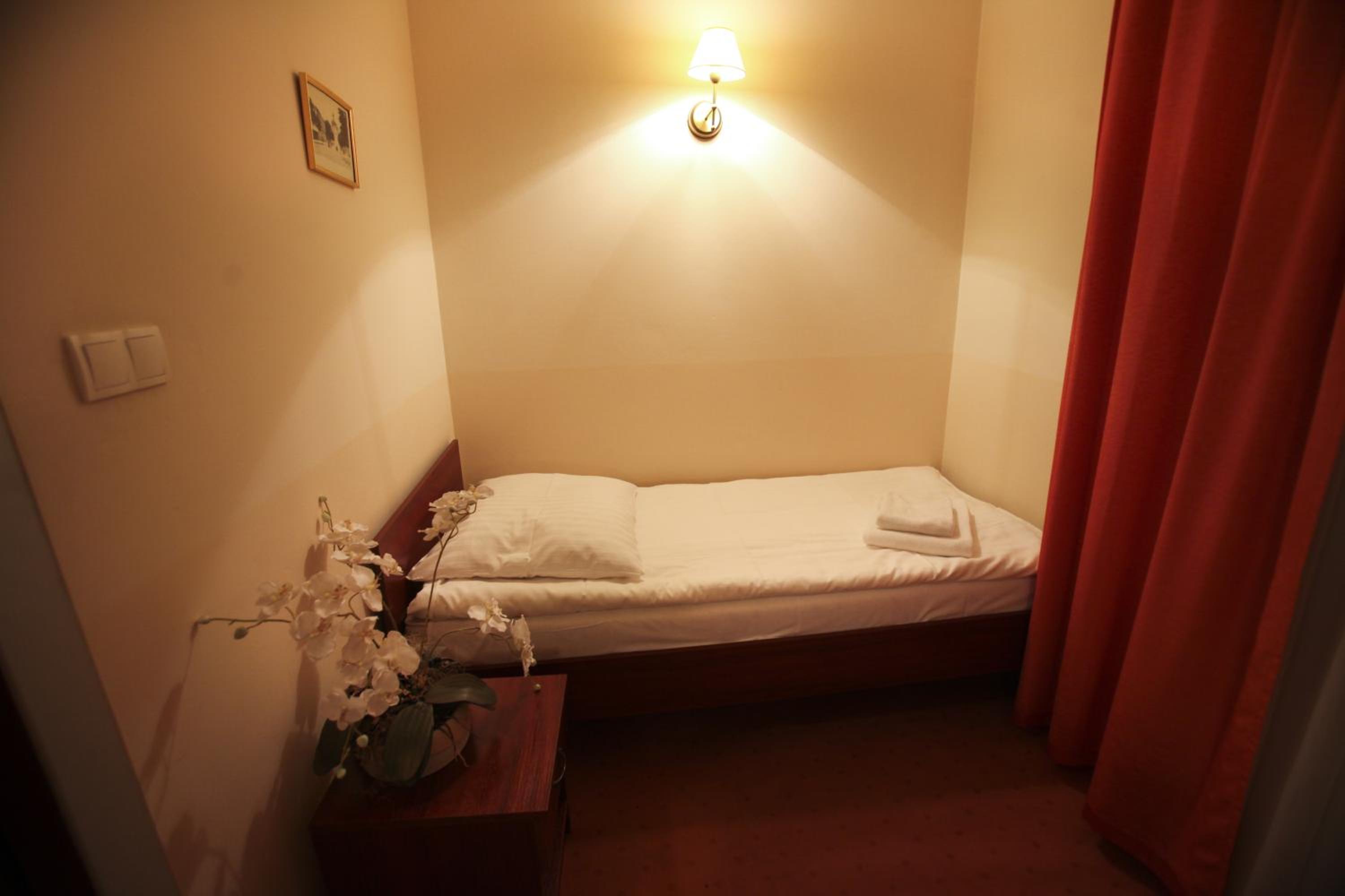 Single Room photo 3