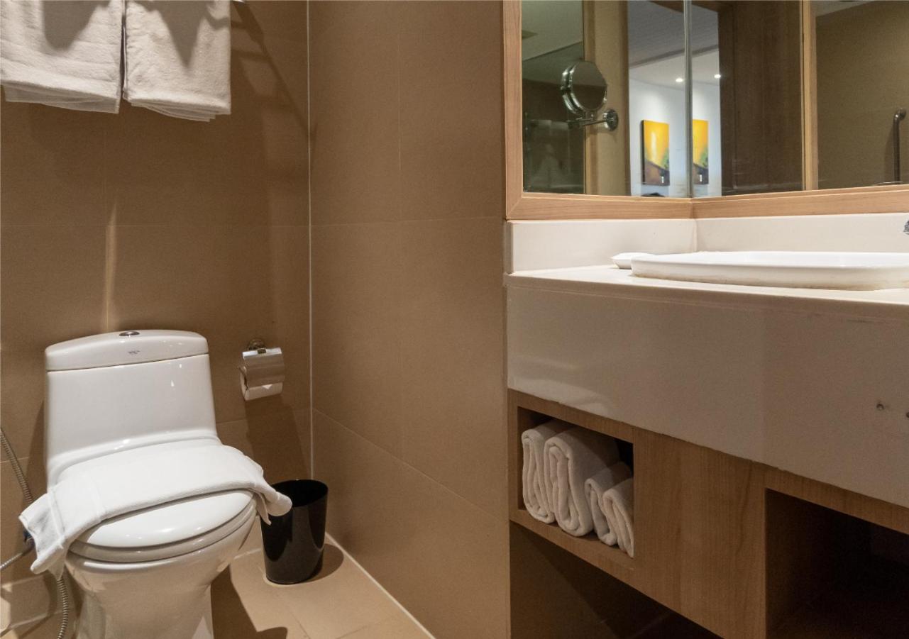 Family Junior Suite with Ocean View - Photo 5