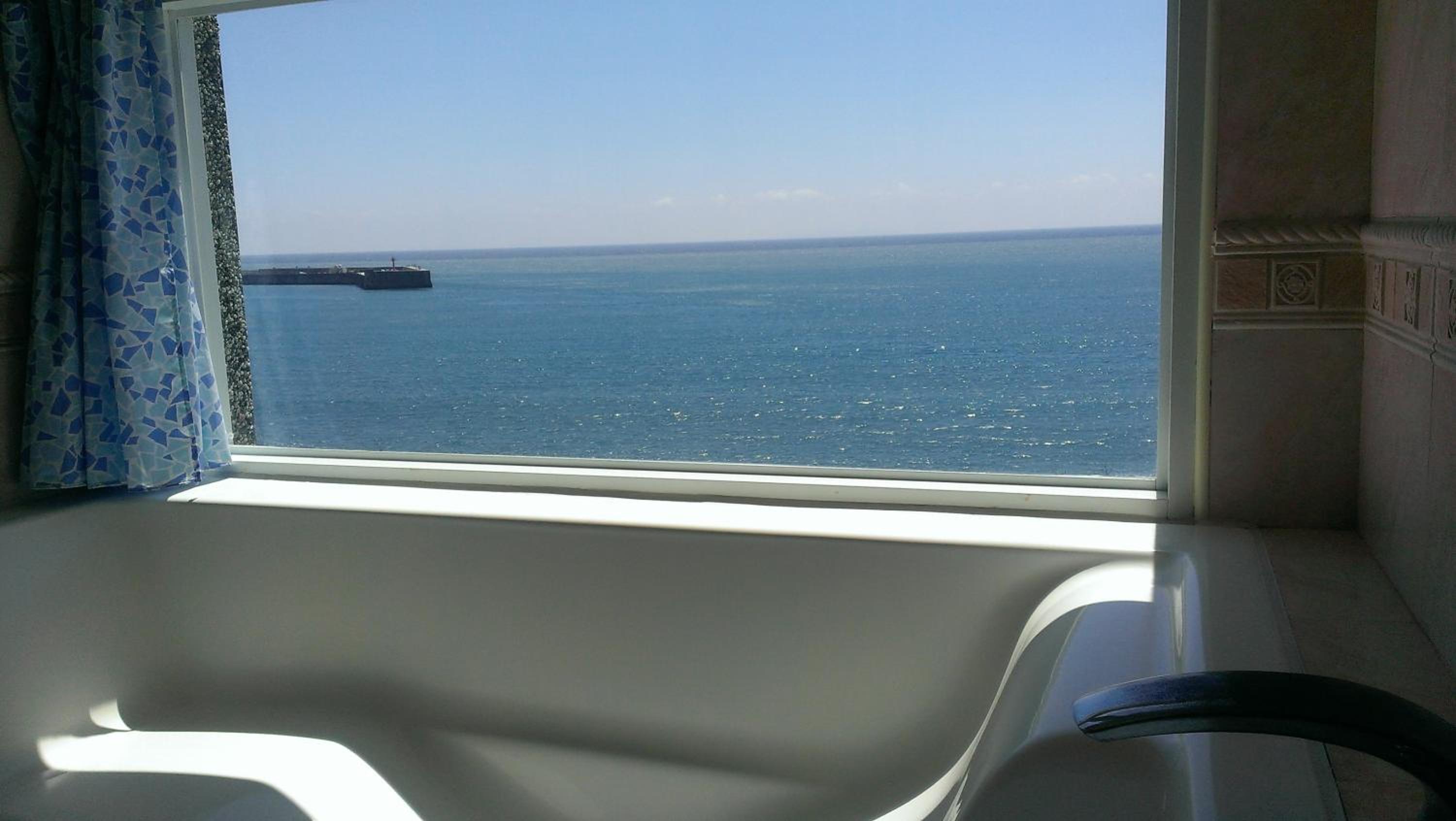 Quadruple Room with Sea View photo 2