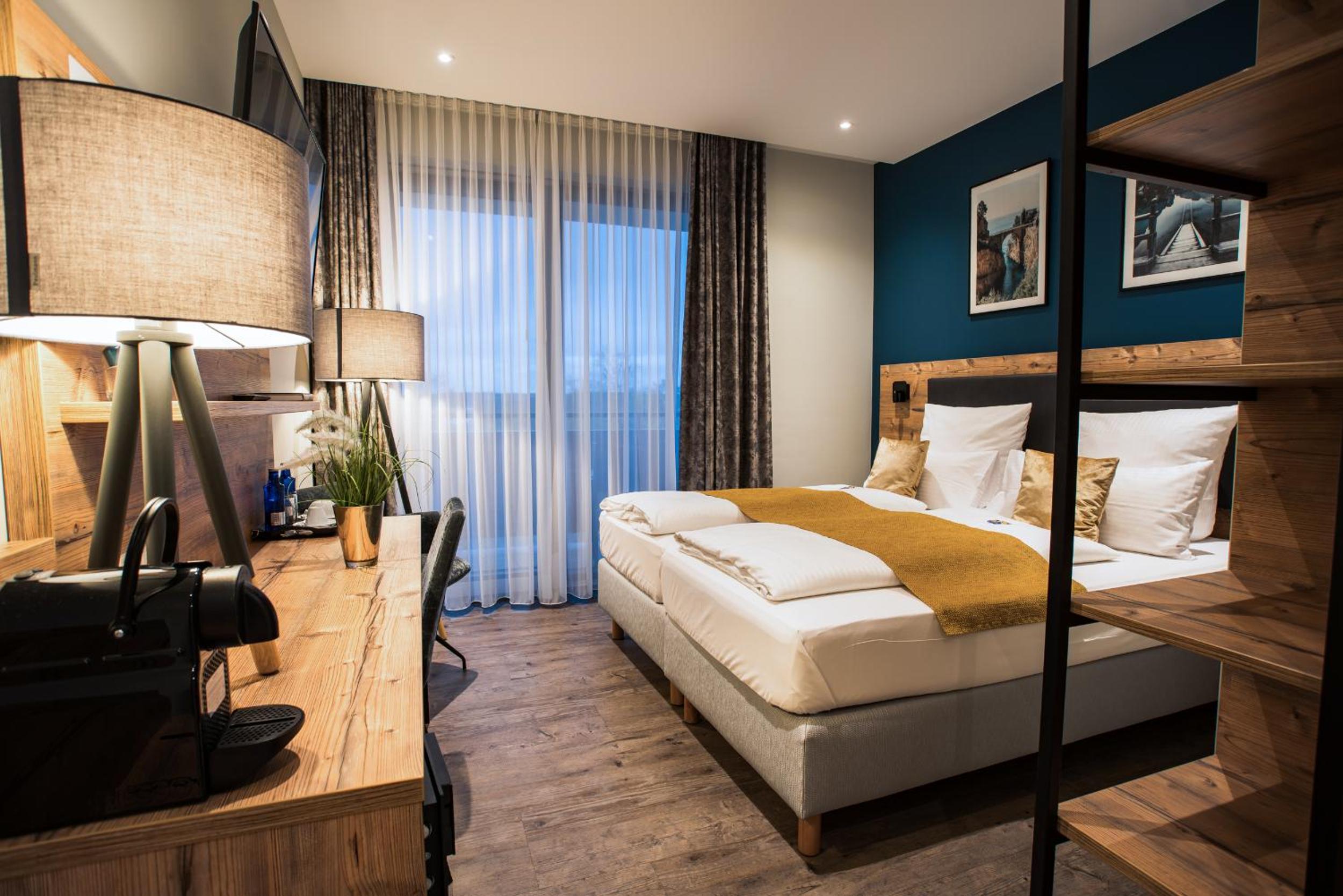 Double Room with Balcony photo 2