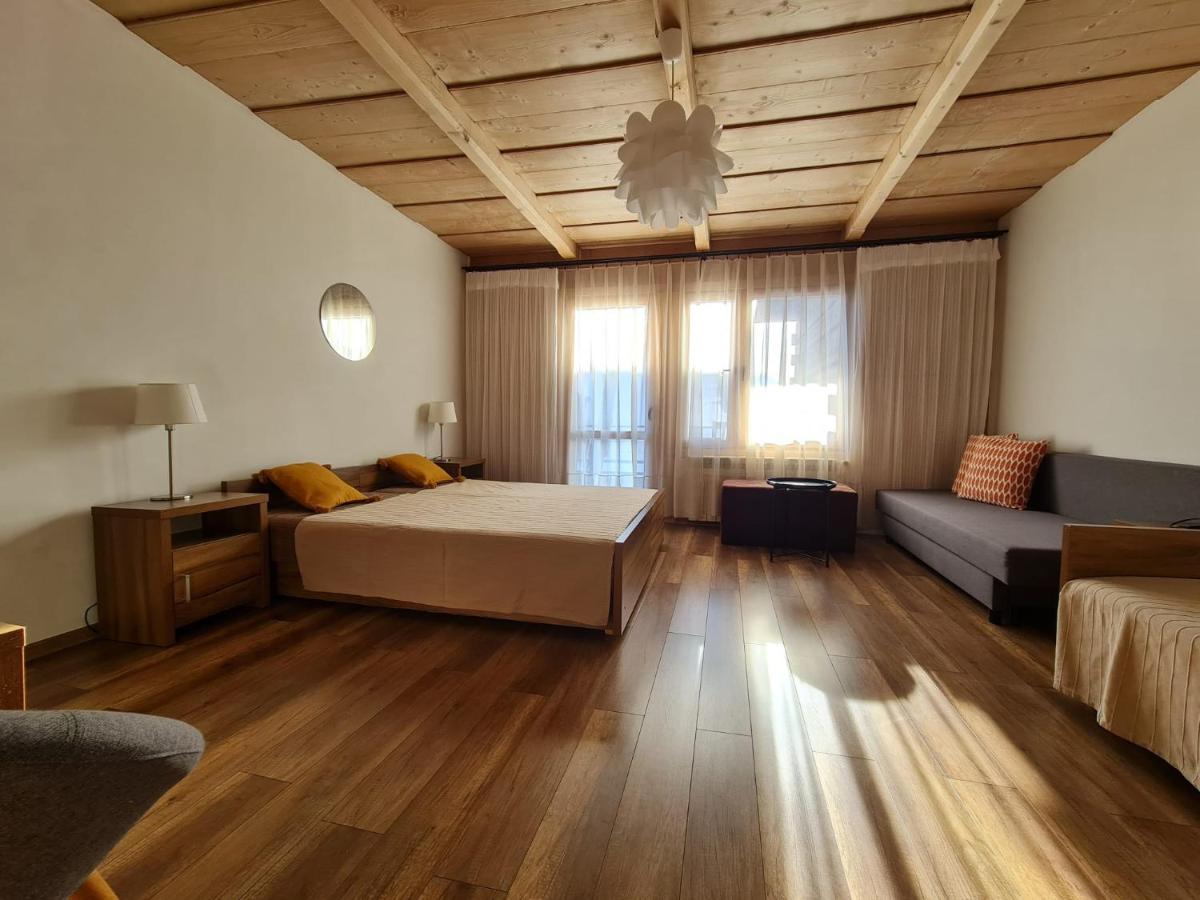 Standard Triple Room photo 2