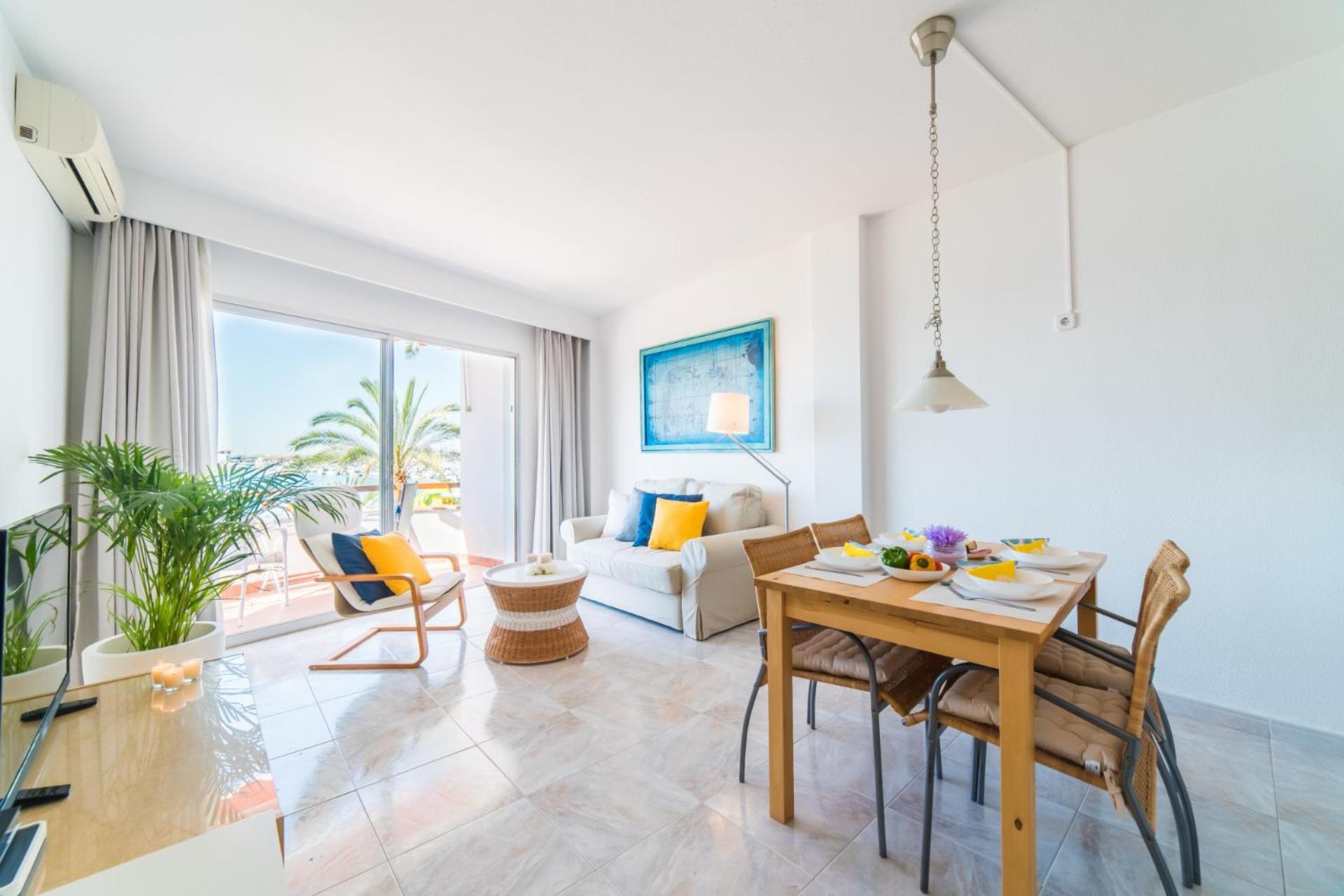Apartment with Sea View