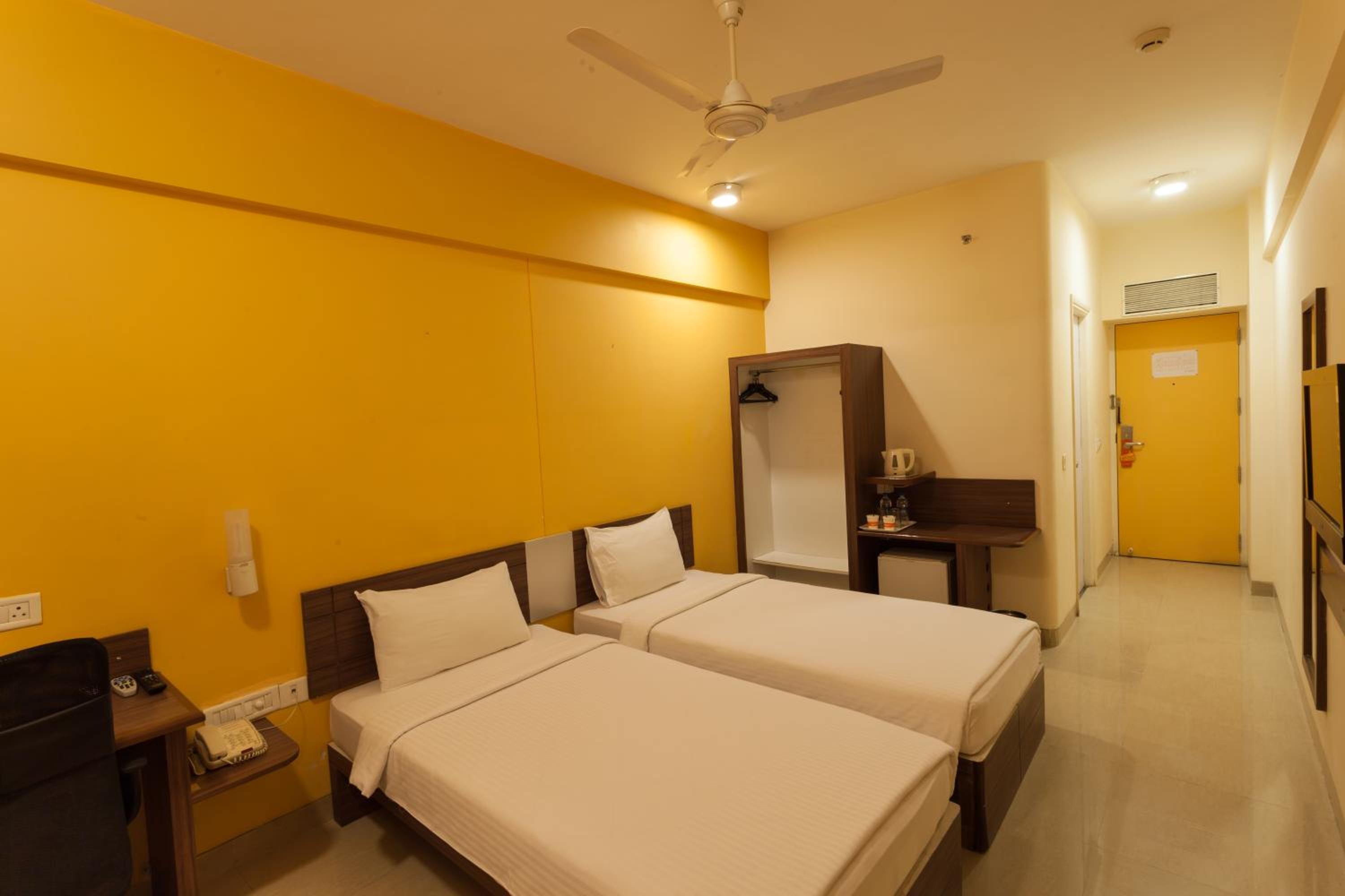 Queen Room - Photo 3