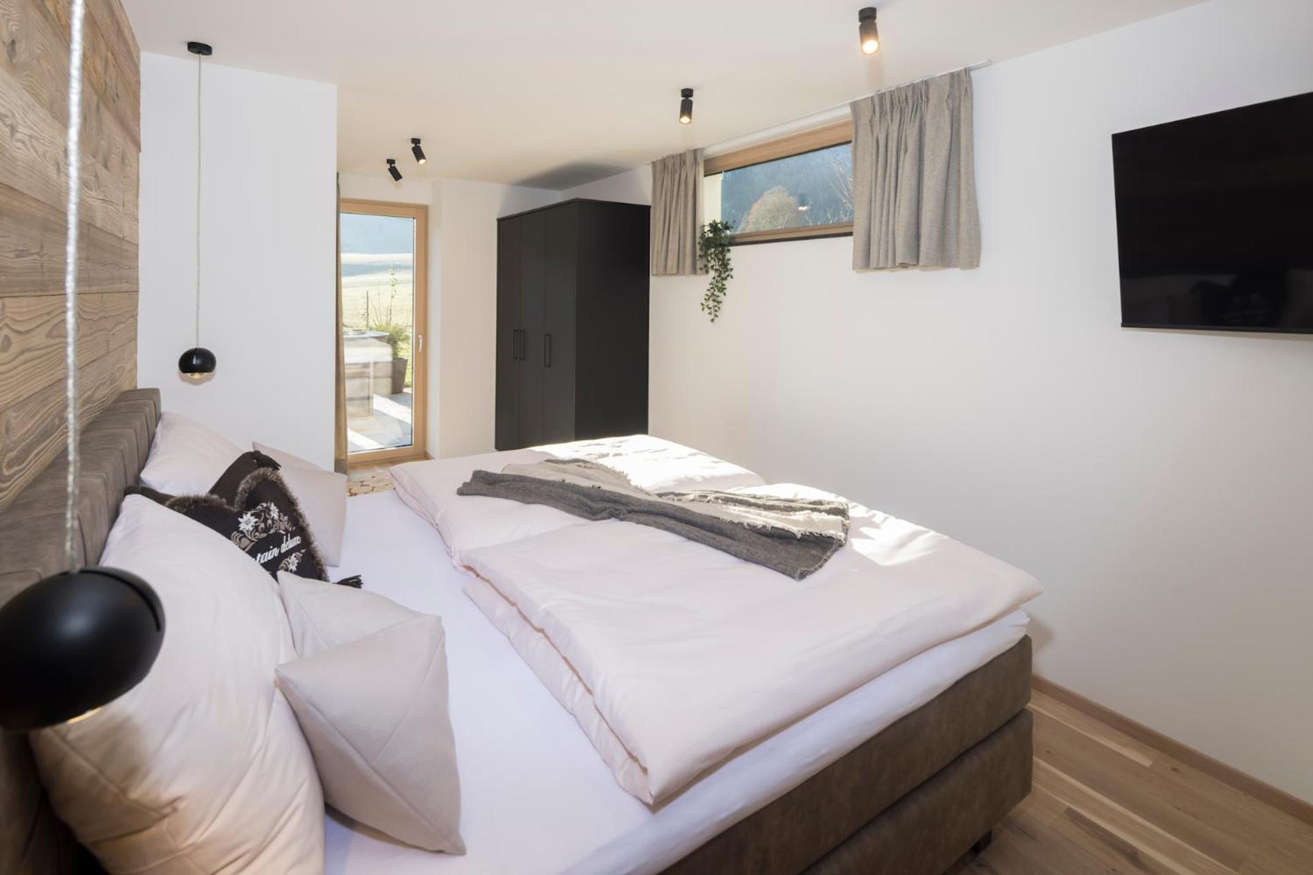 Three-Bedroom Chalet photo 1