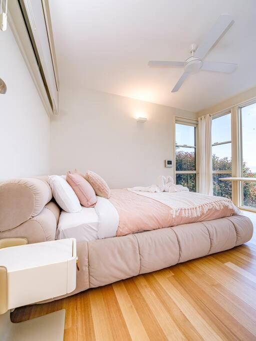 Four-Bedroom House photo 1