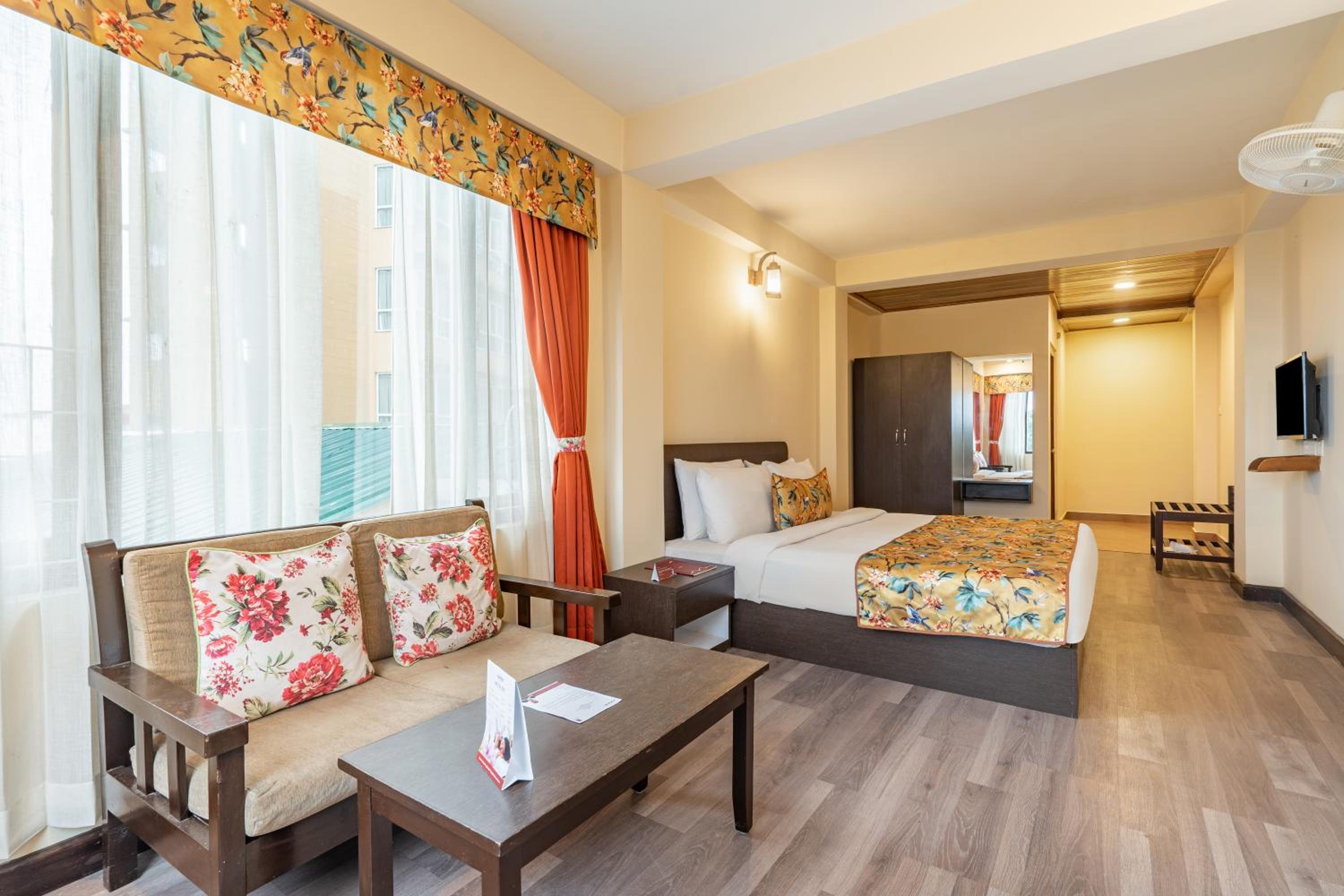 Premium Room  - Photo 9