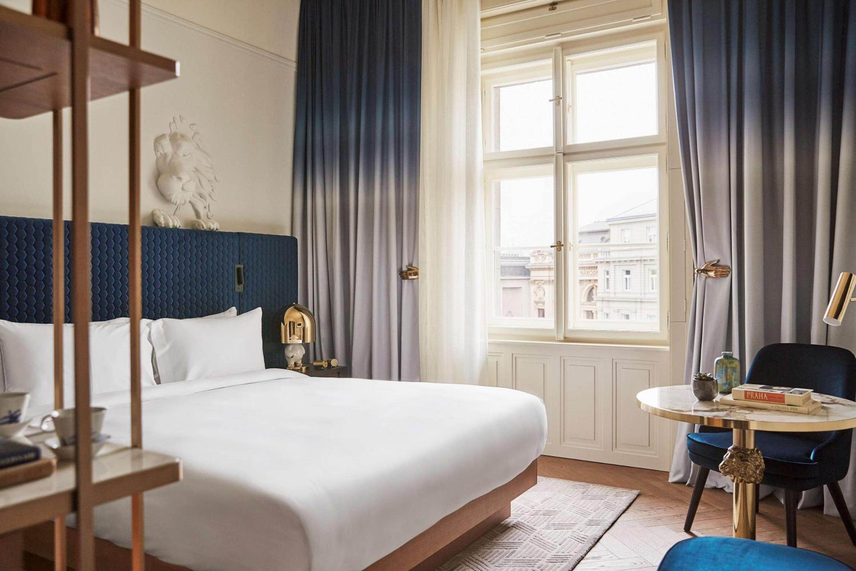 King Room with View