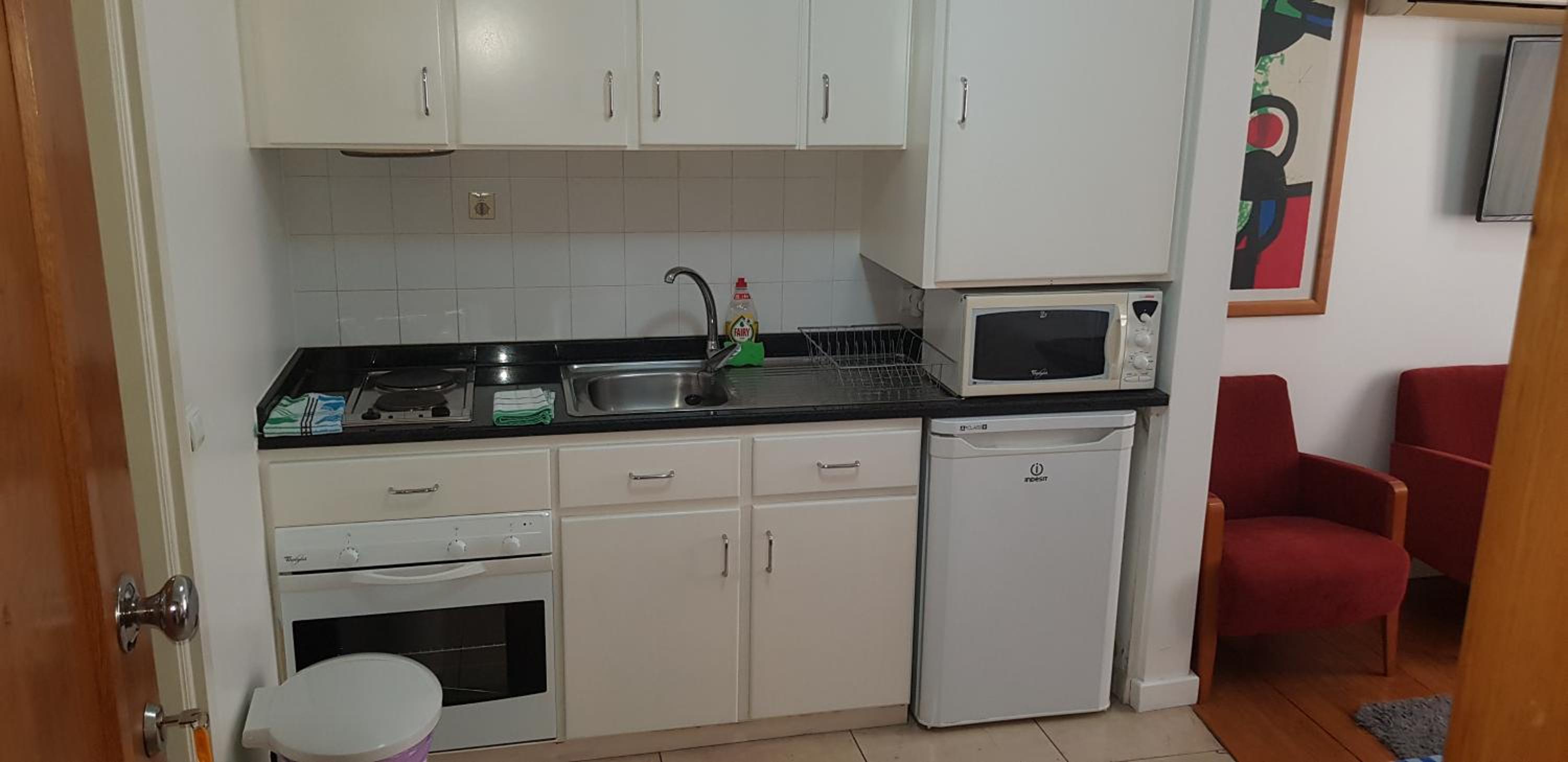 Studio Apartment photo 3