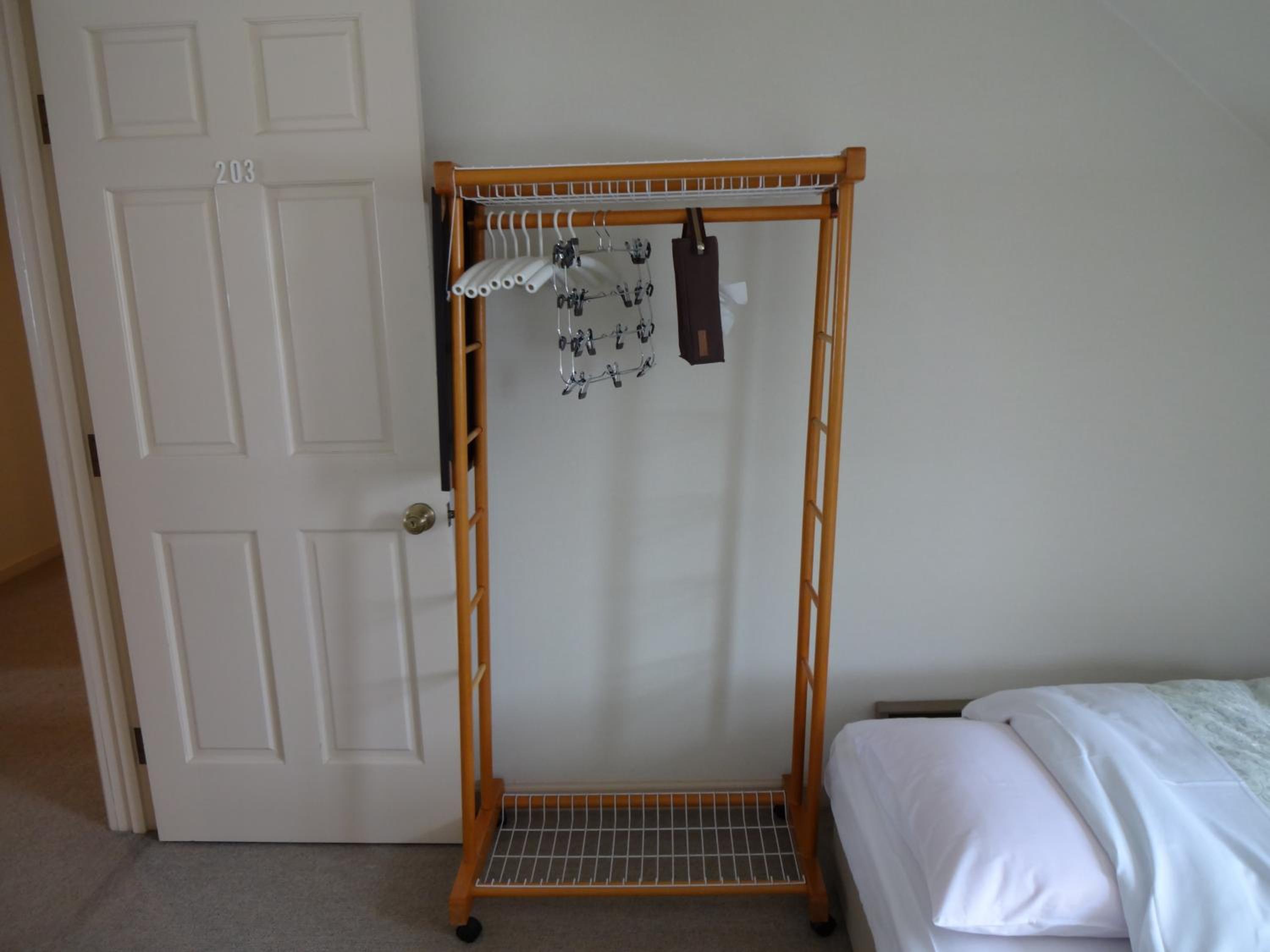 Twin Room with Loft and Shared Bathoom photo 3