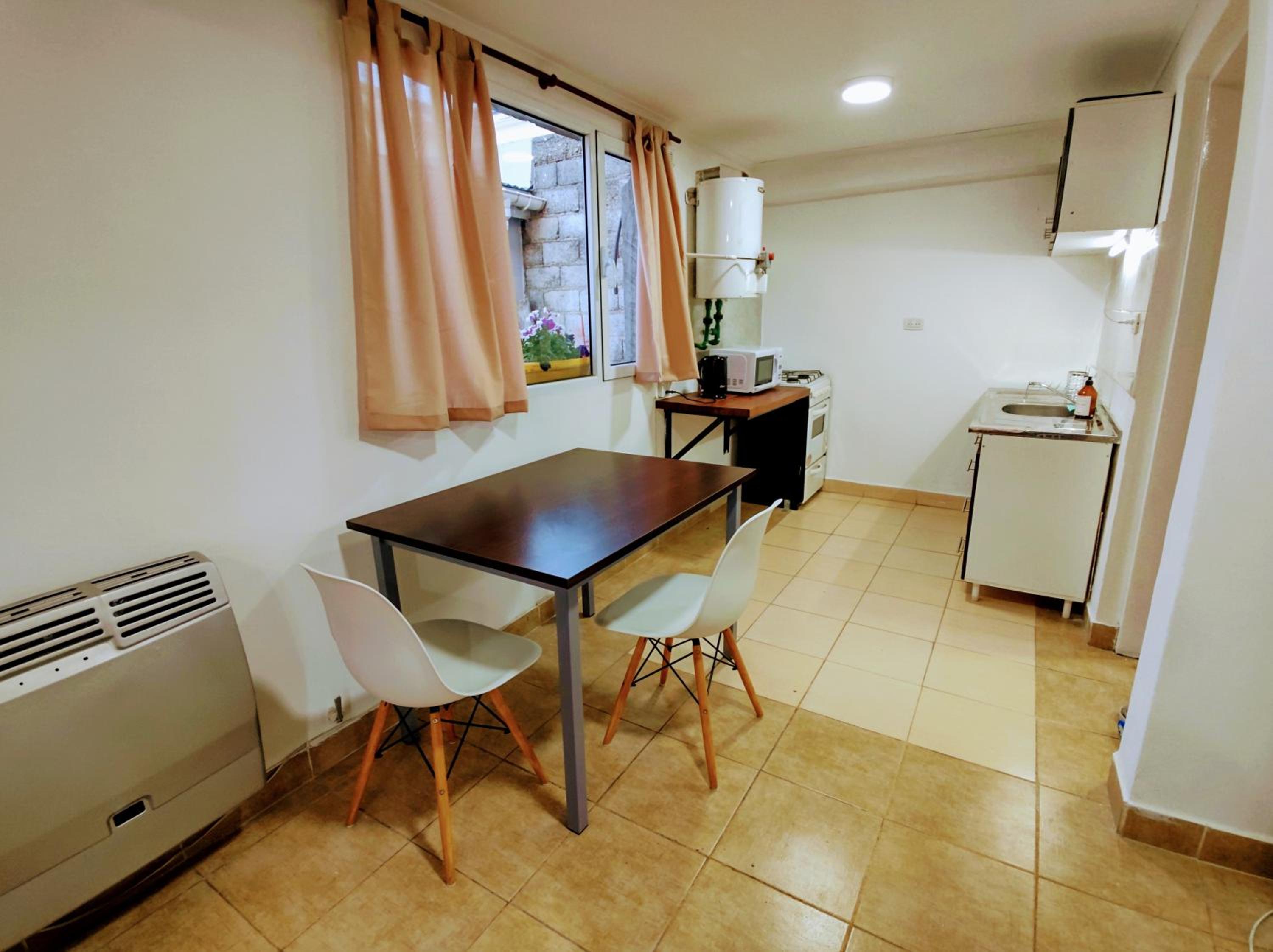 One-Bedroom Apartment photo 2