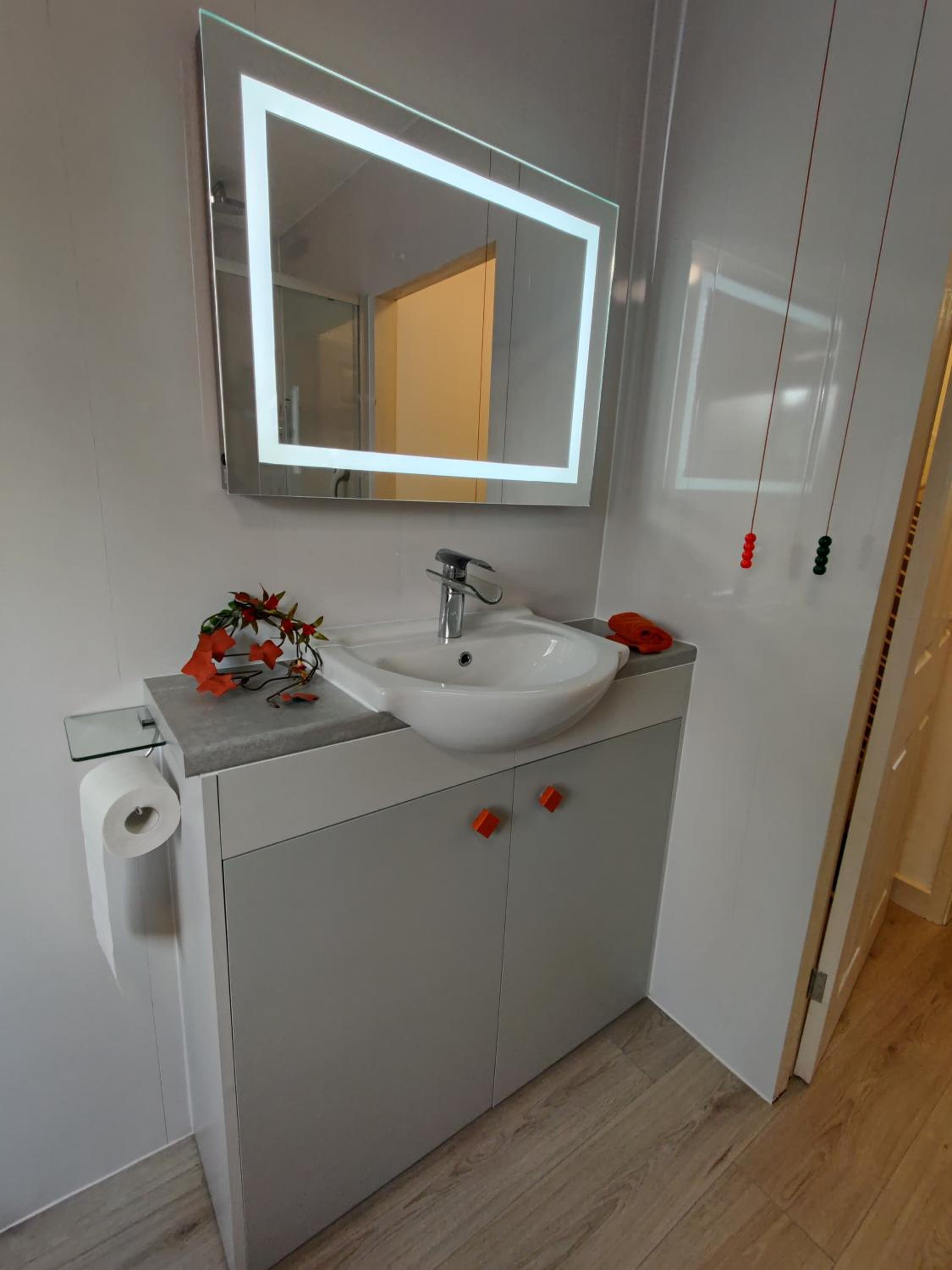 One-Bedroom House photo 3
