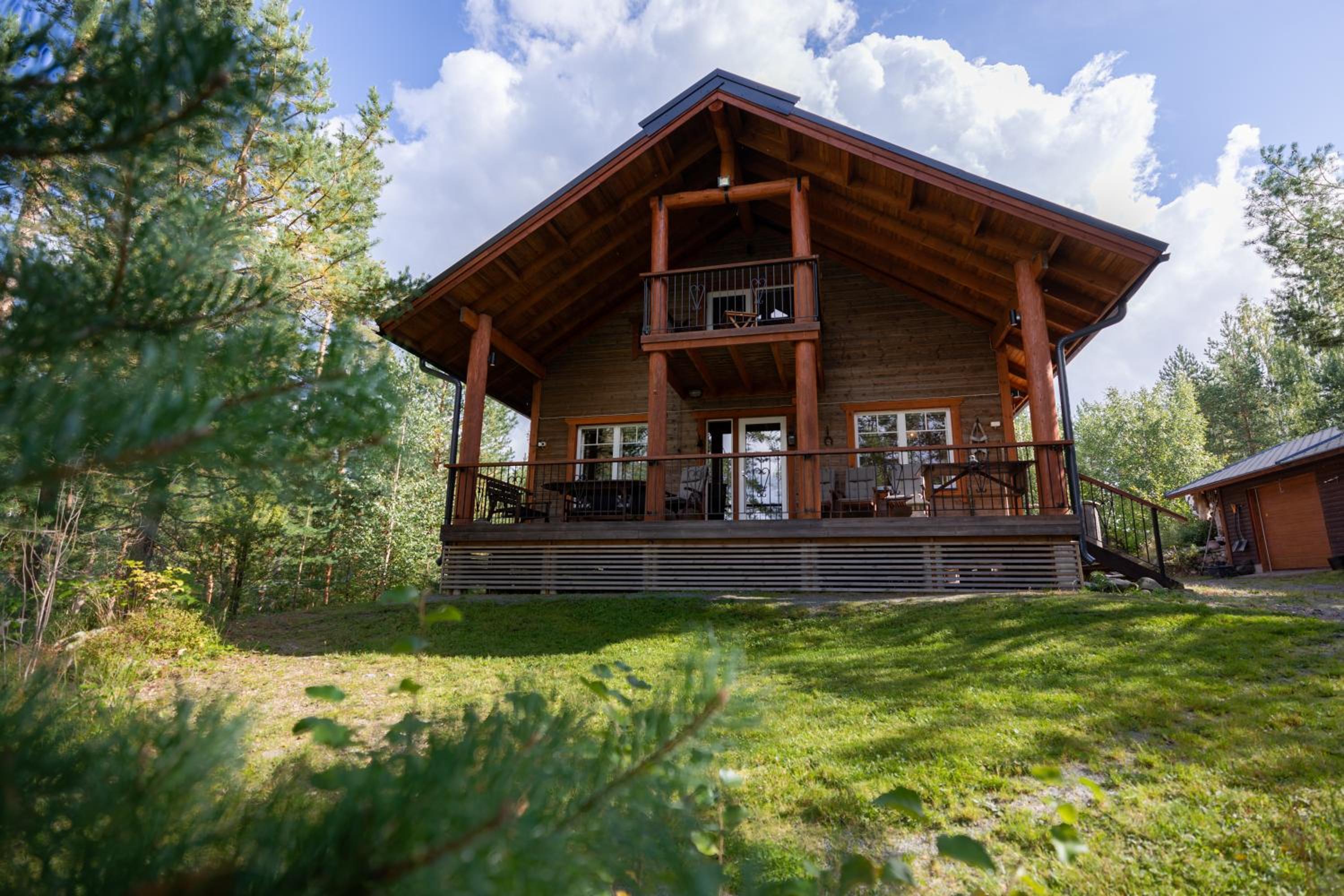 Villa photo 2
