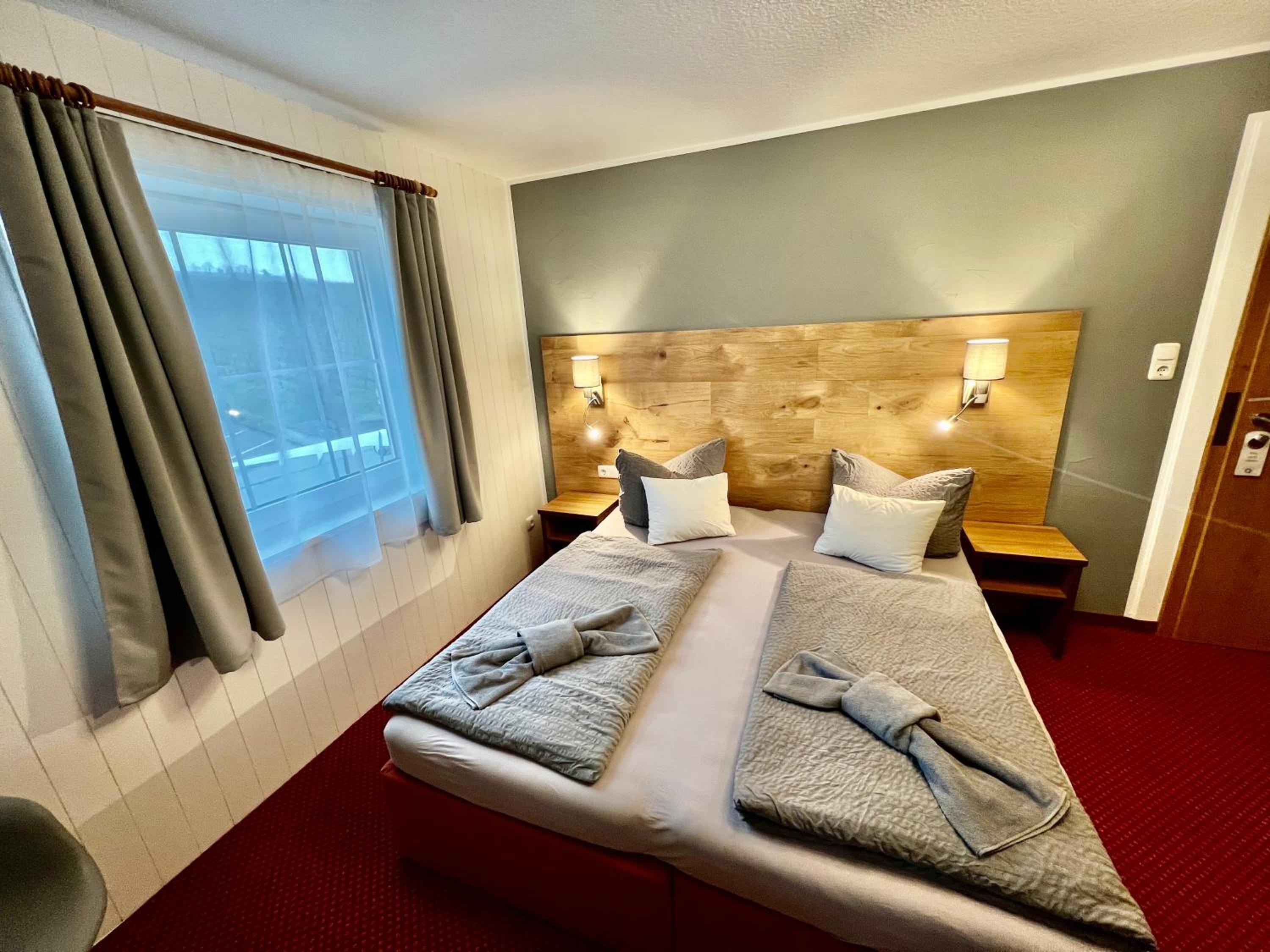 Double Room with extra bed and large Community terrace  - Photo 18