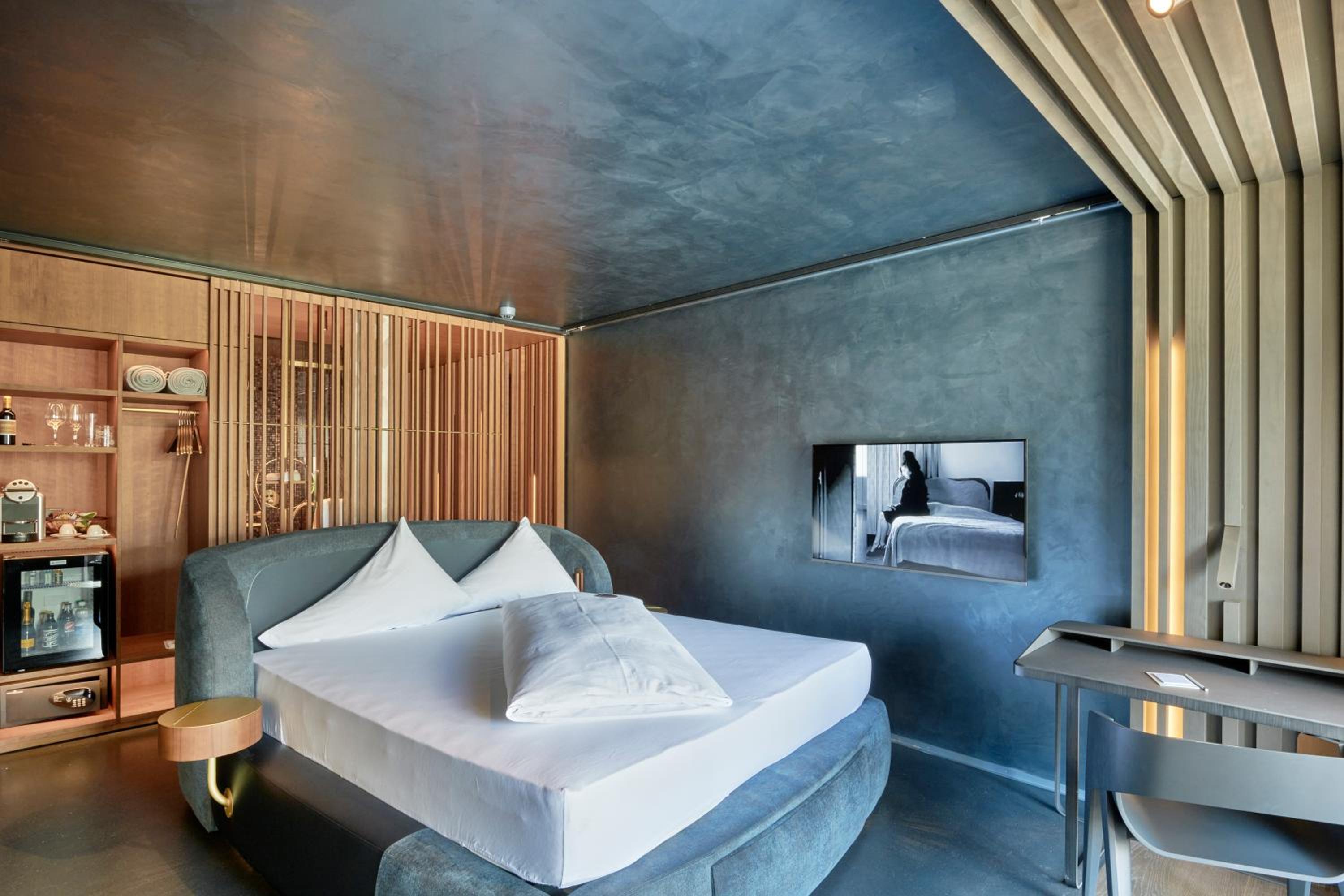 Superior Double Room with Village View photo 2