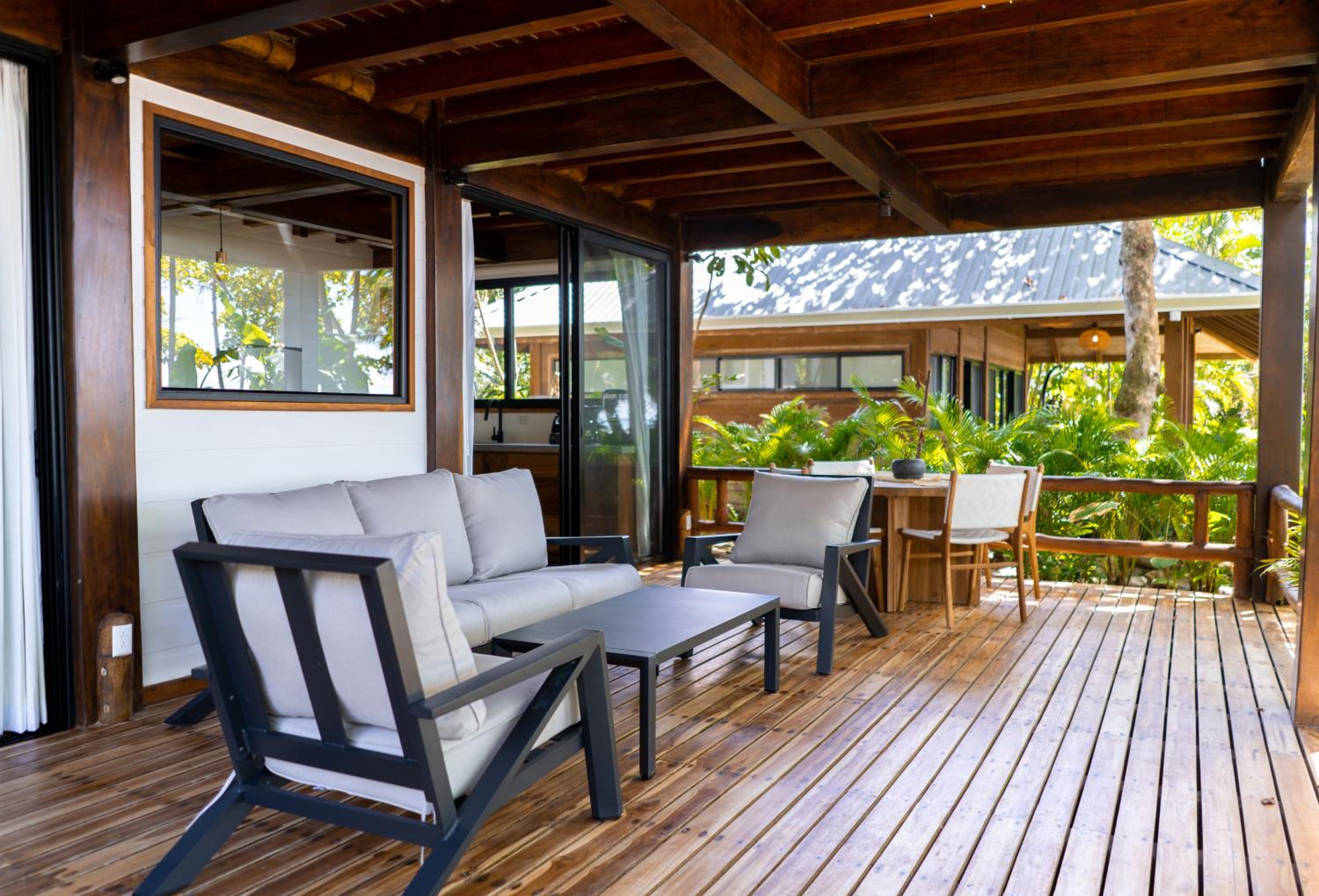 Villa - Beach Front photo 3