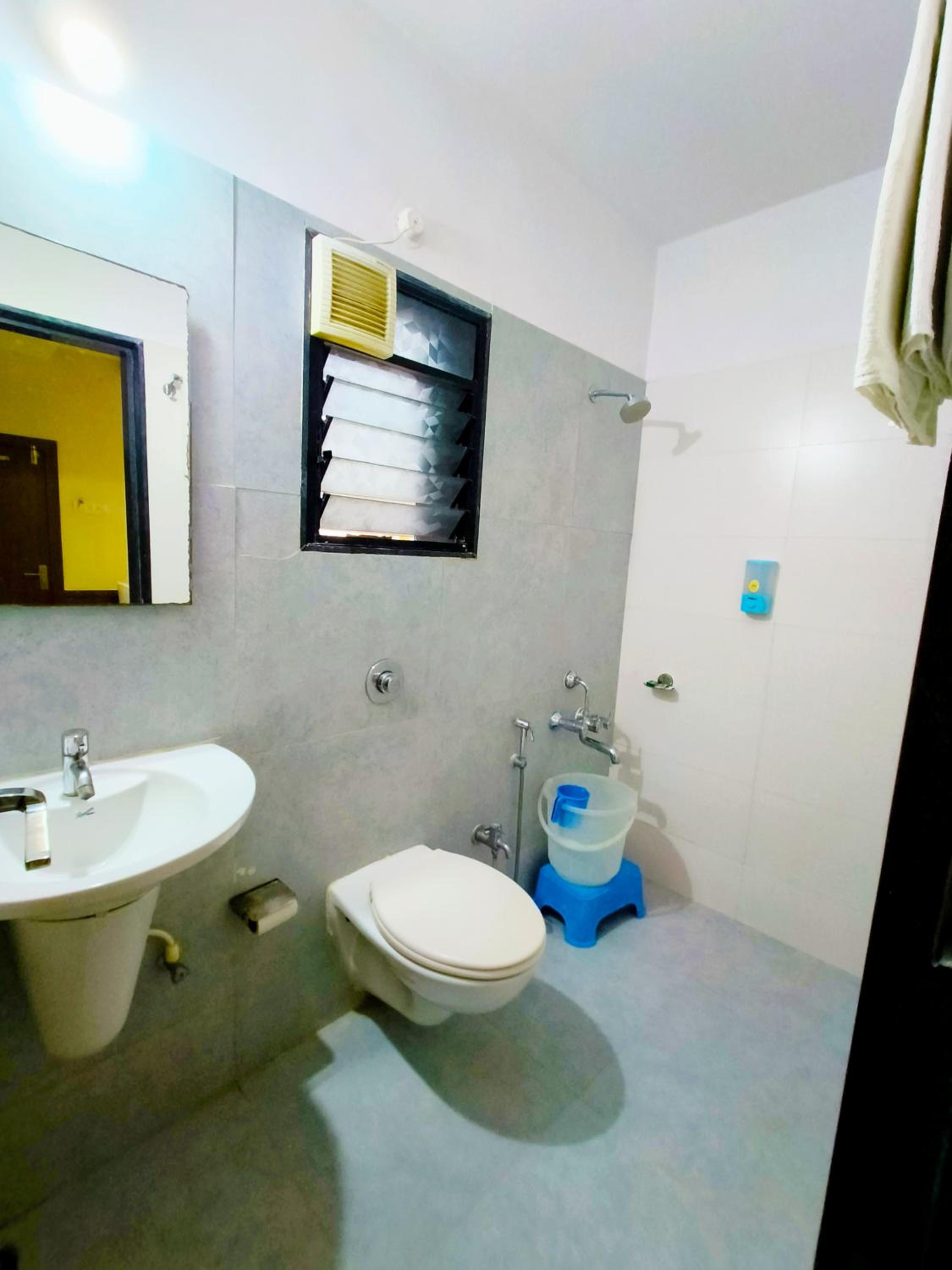 Deluxe Triple Room - Photo 12