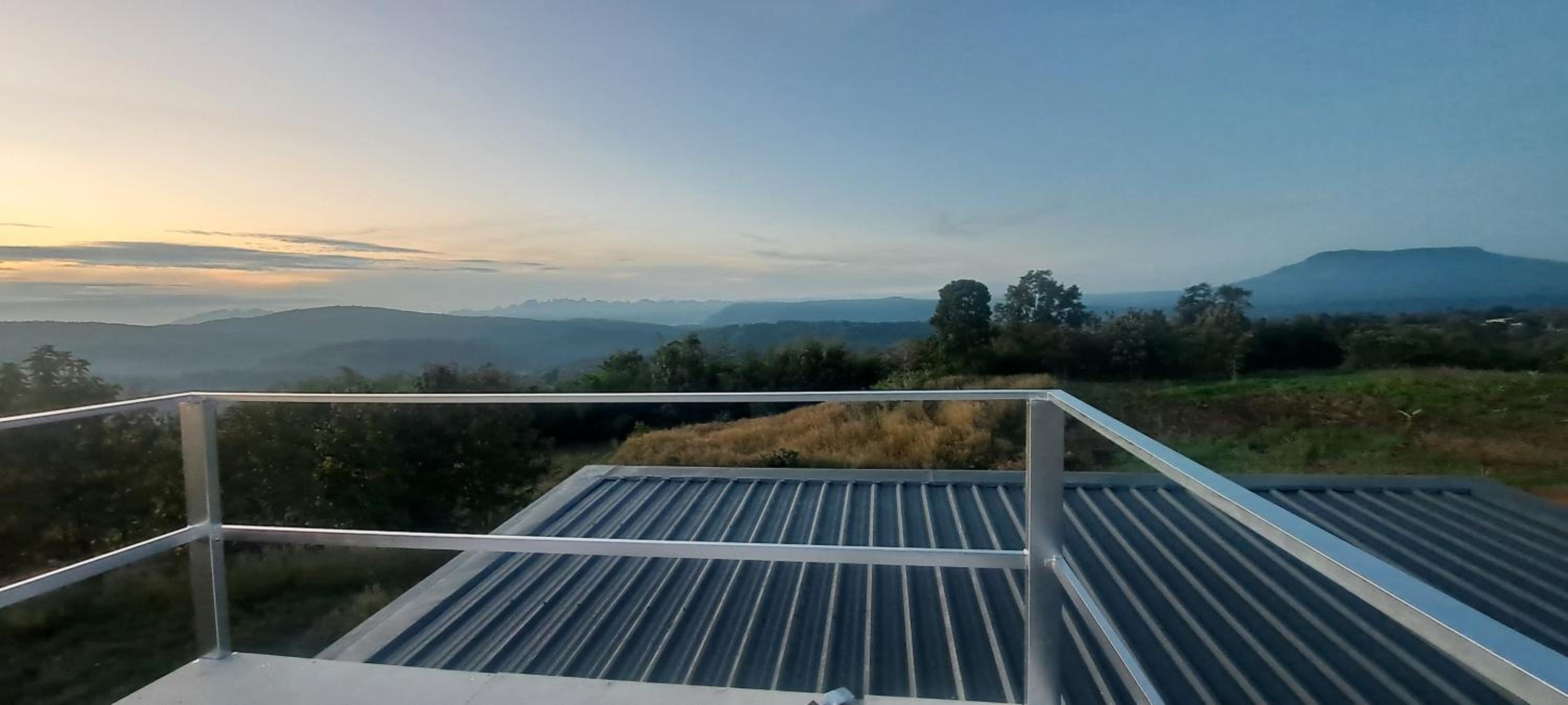 One-Bedroom House - Photo 3