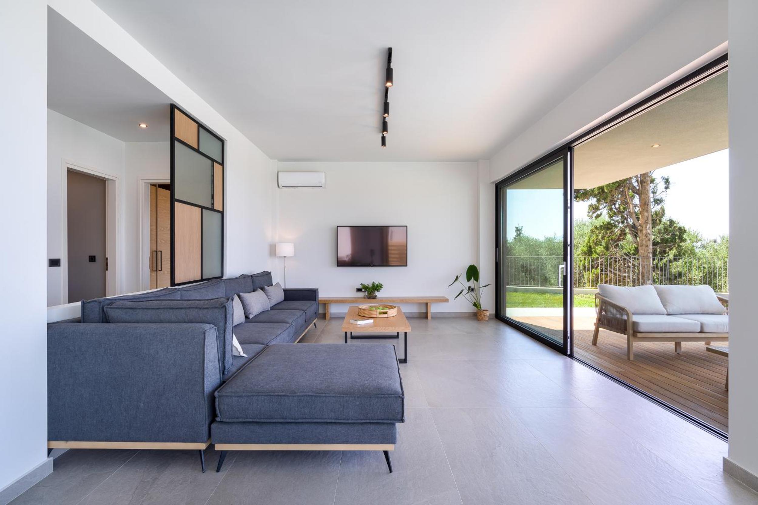 Villa with Sea View photo 1