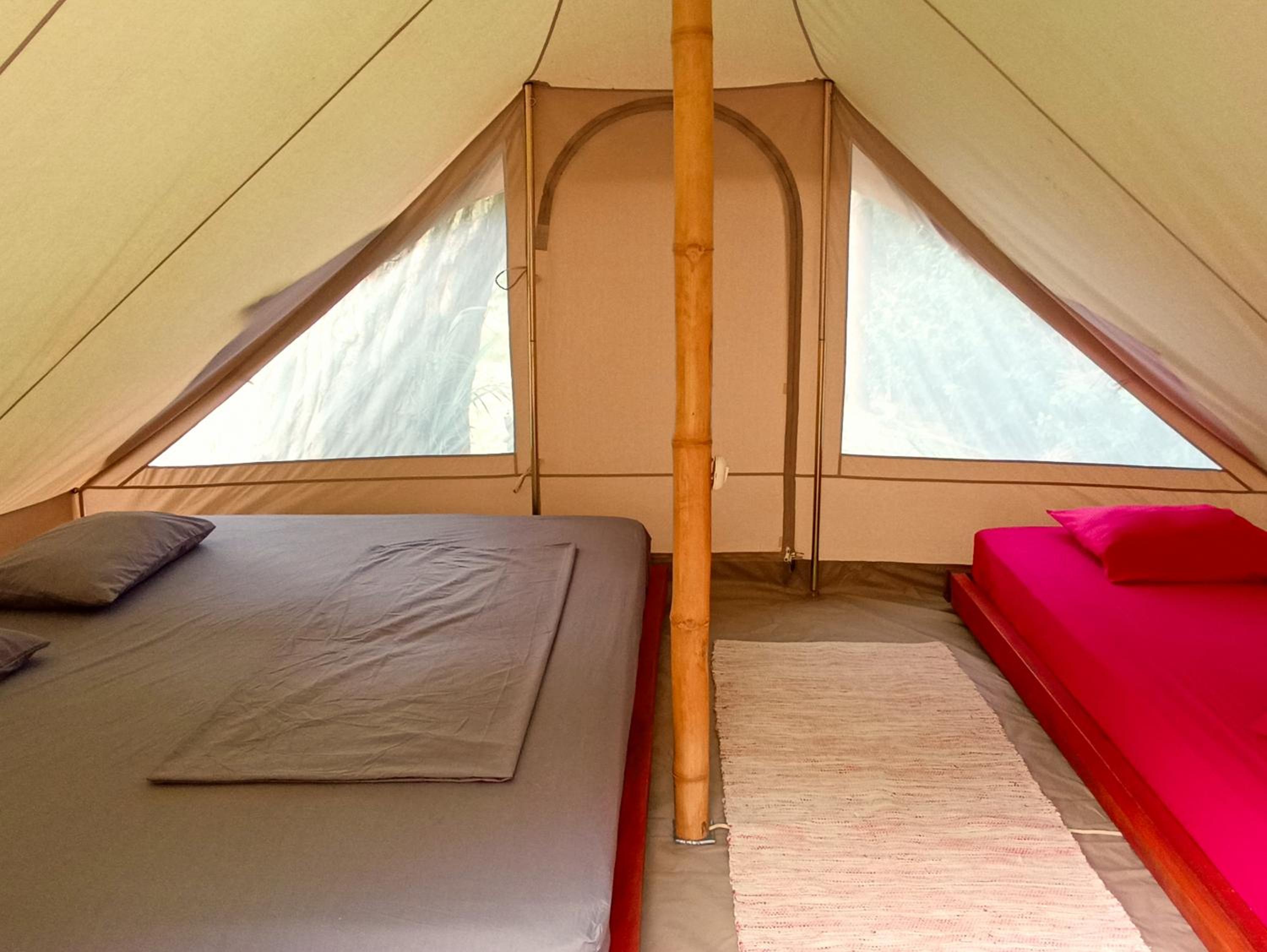 Deluxe Tent with Ocean View photo 3