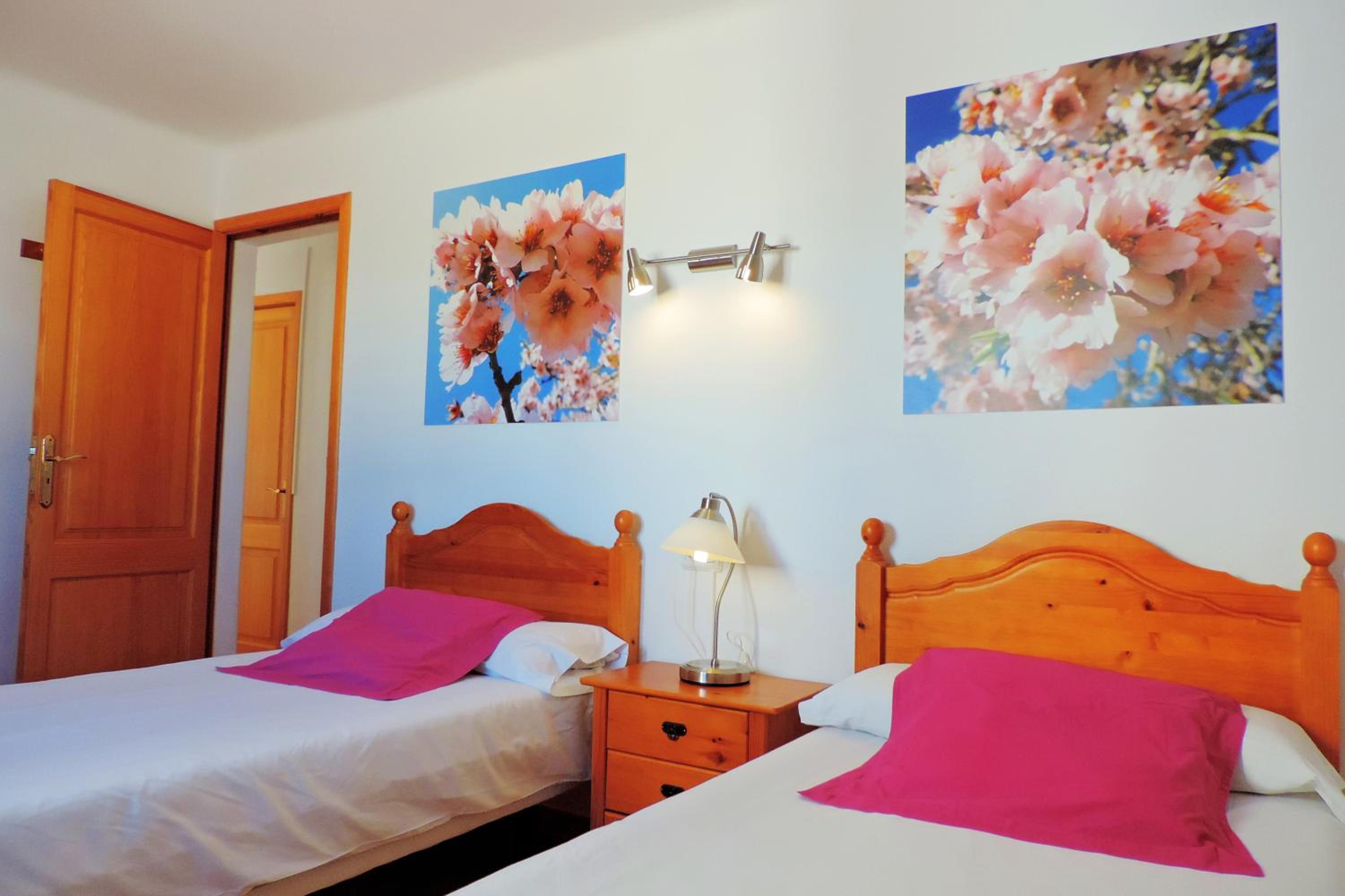 Apartamento Dúplex de Dos Habitaciones con Vistas al Mar y Cocina (4-5 Adultos)