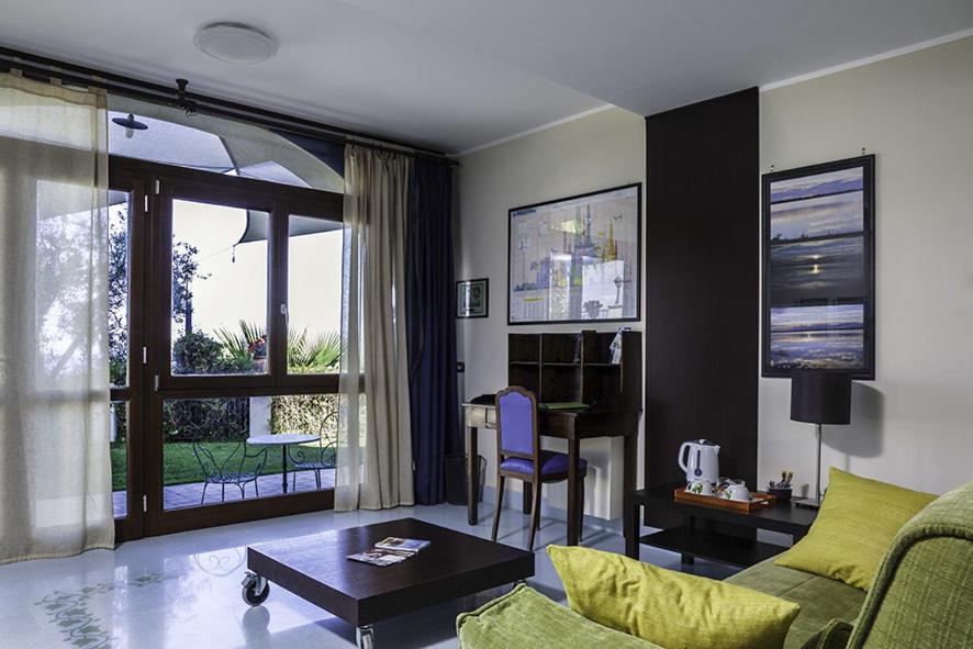Suite photo 1