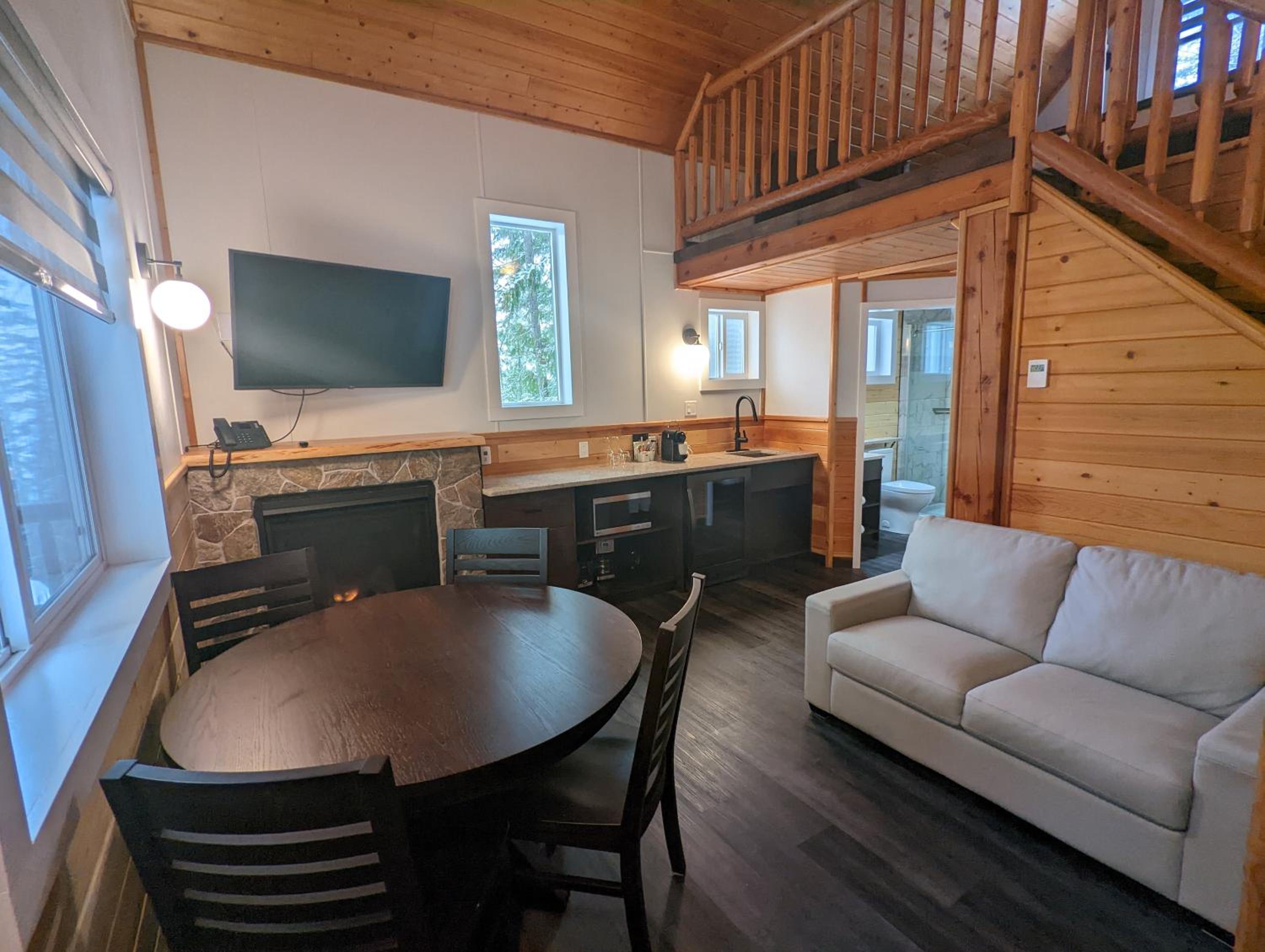 Loft cottage photo 2