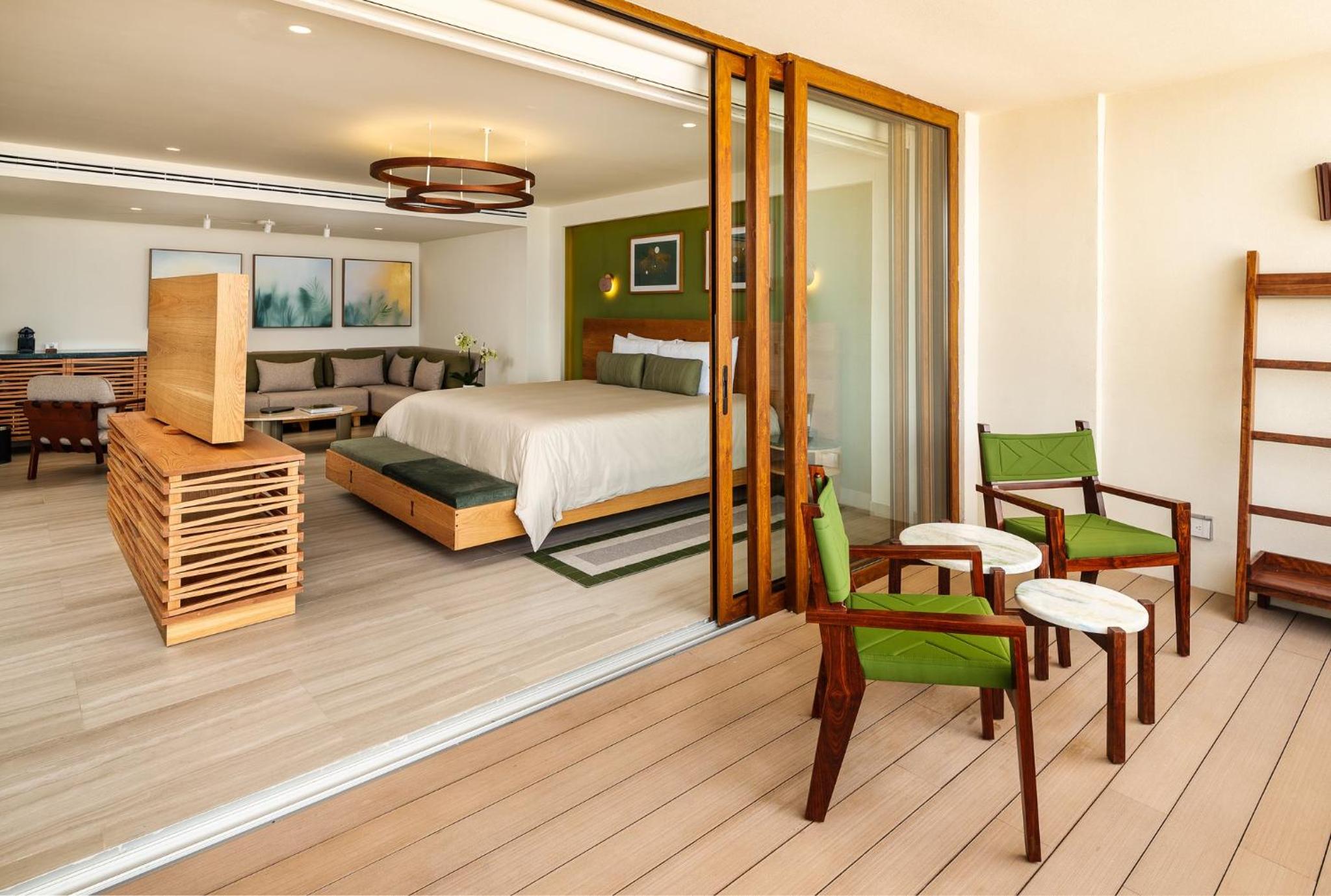 Junior Suite, 1 King Bed