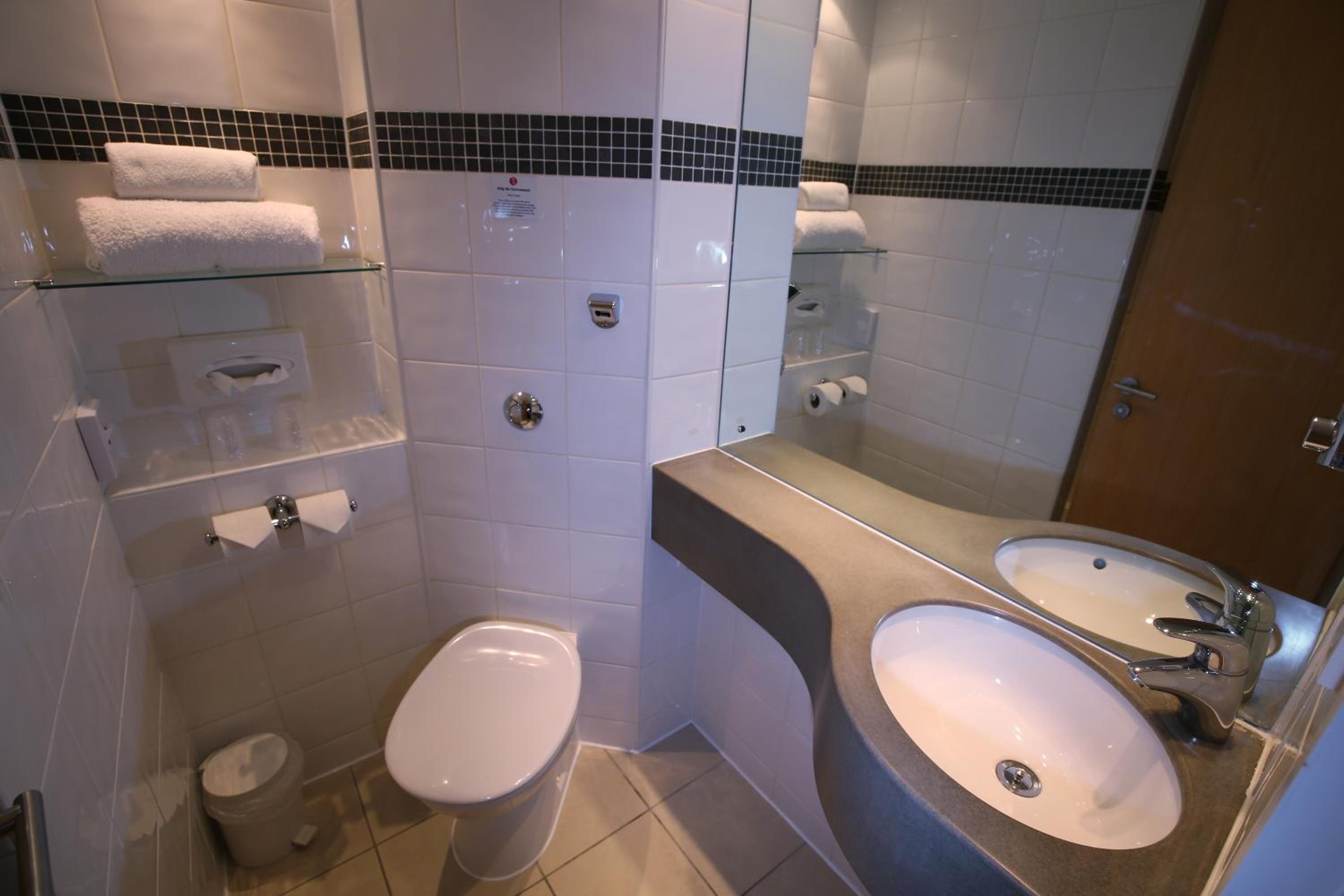 Executive Double Room - Non Smoking - Photo 8