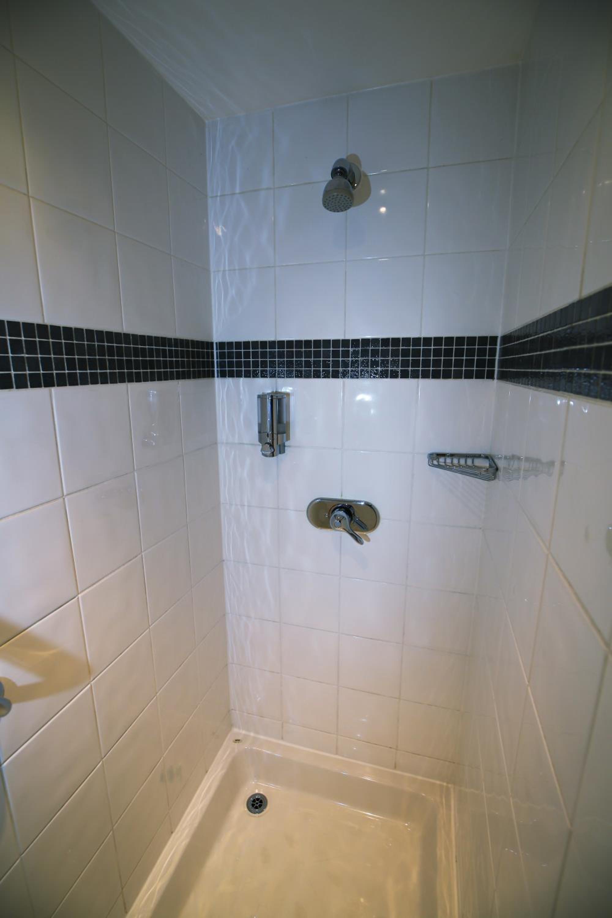 Executive Double Room - Non Smoking - Photo 7