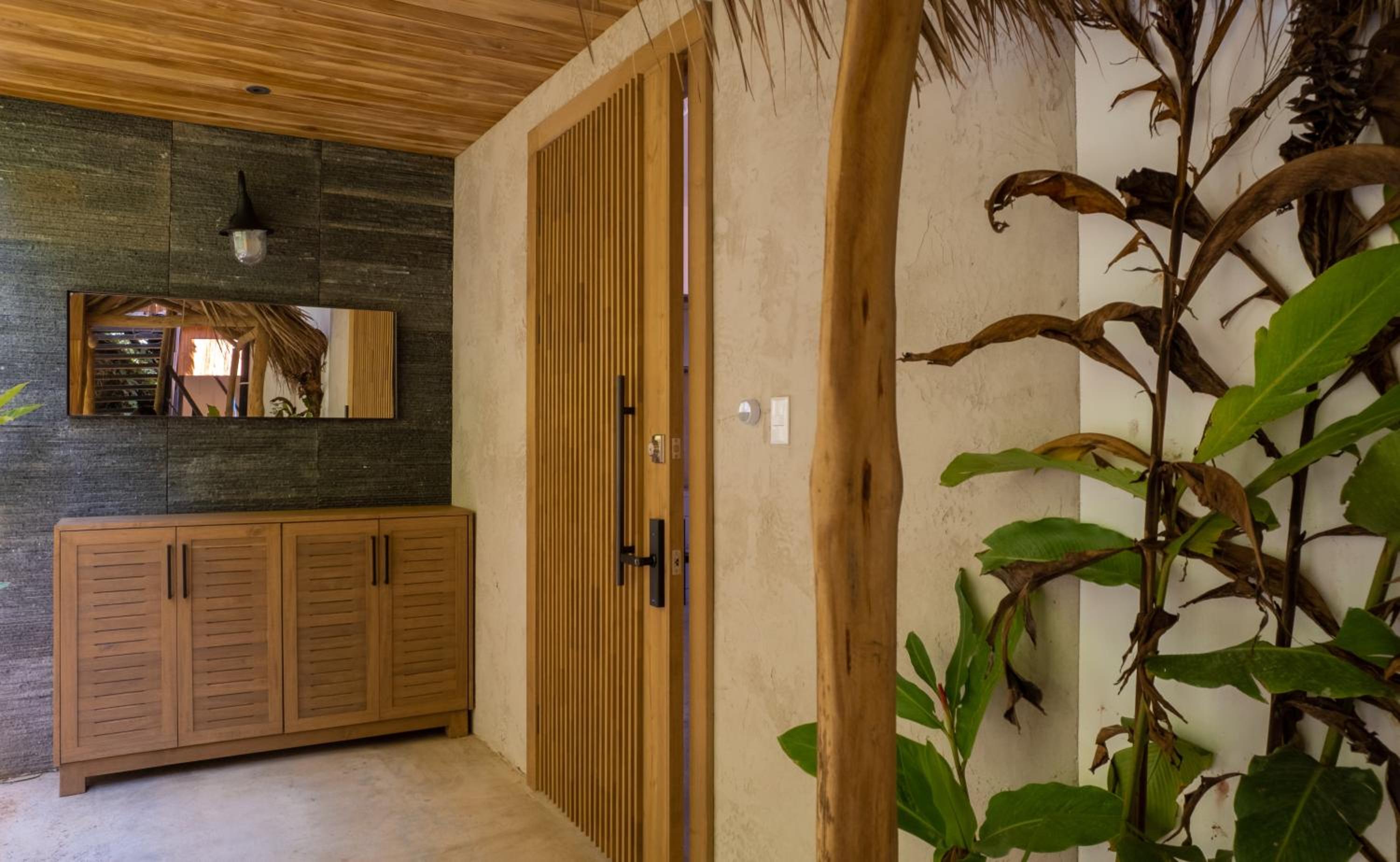 Two-Bedroom House photo 2
