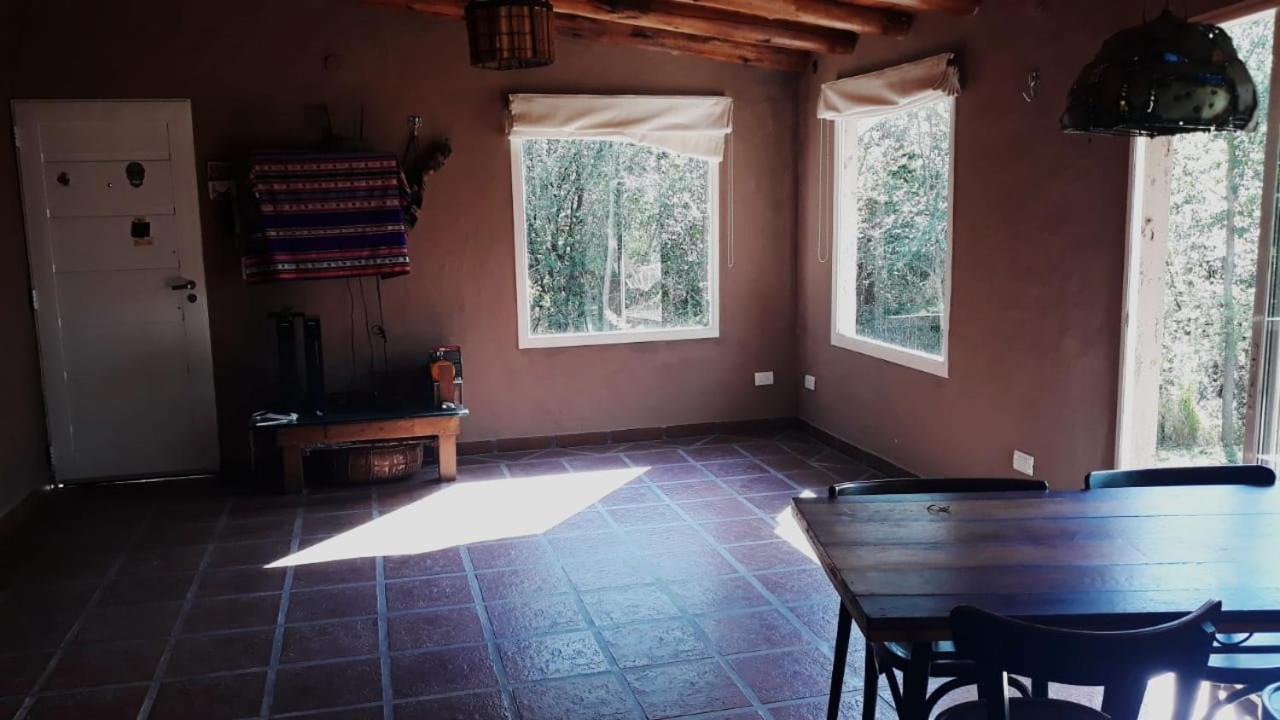 One-Bedroom House photo 1