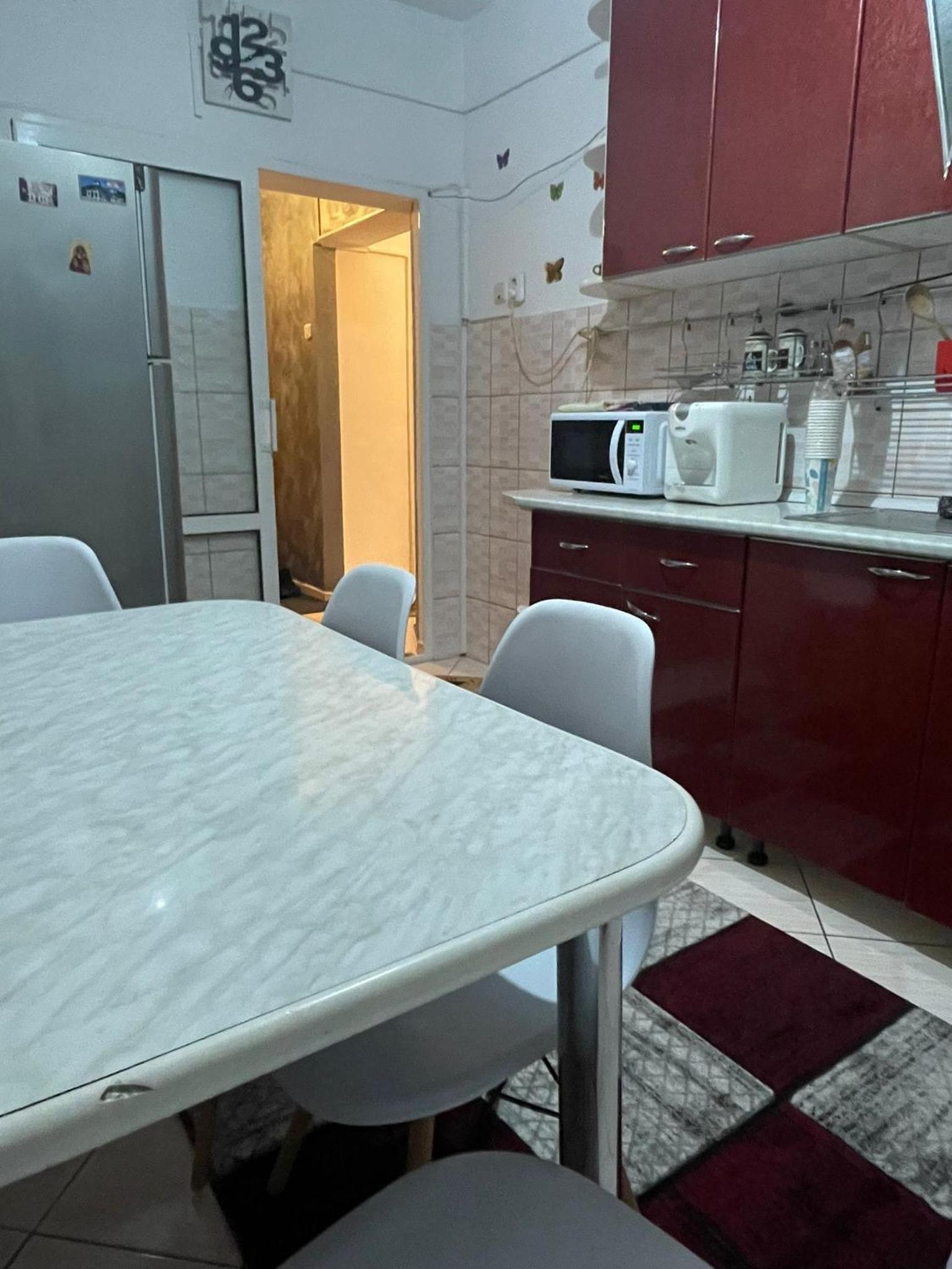 One-Bedroom Apartment - Photo 10
