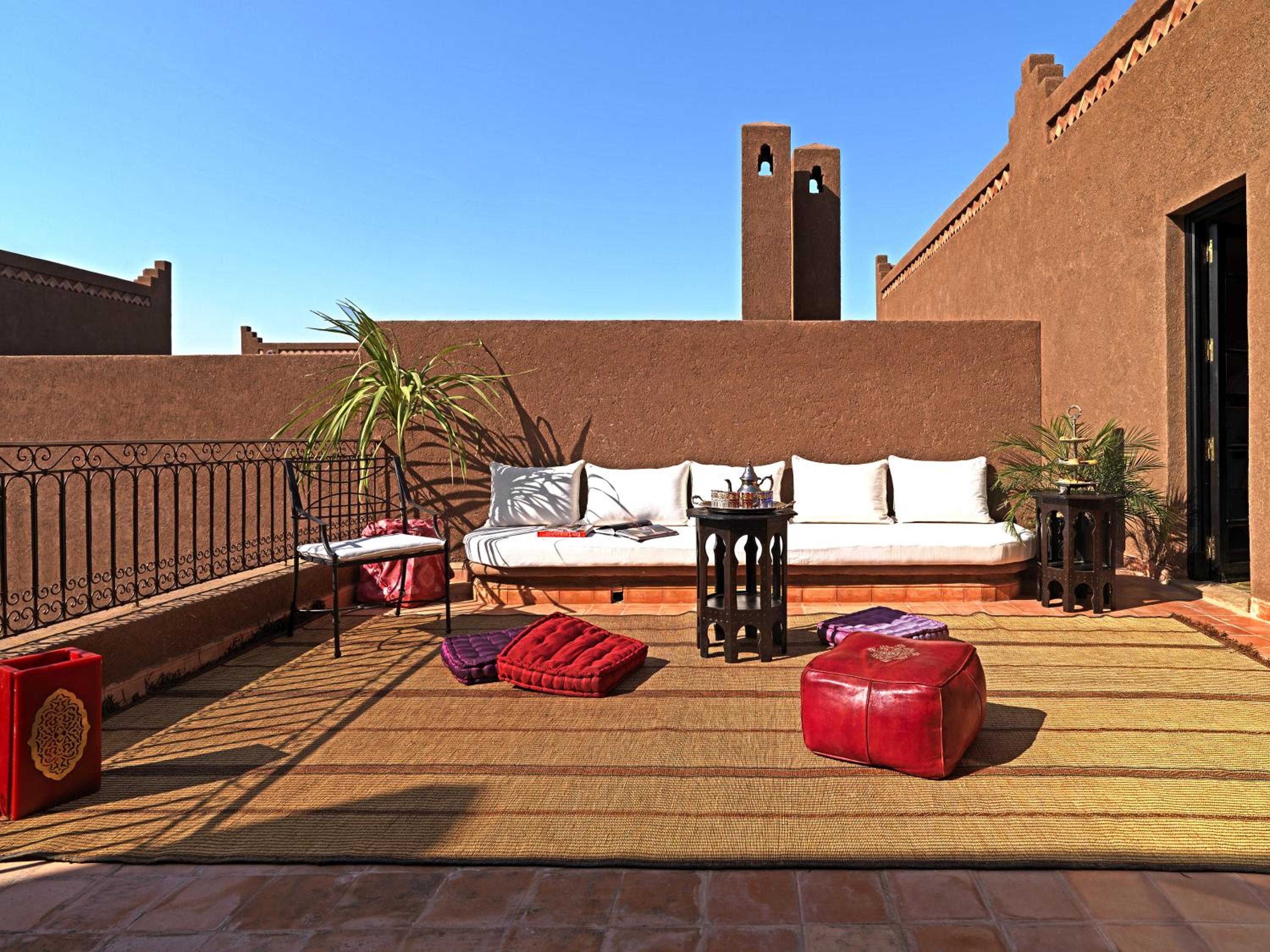Three-Bedroom Villa - Photo 22