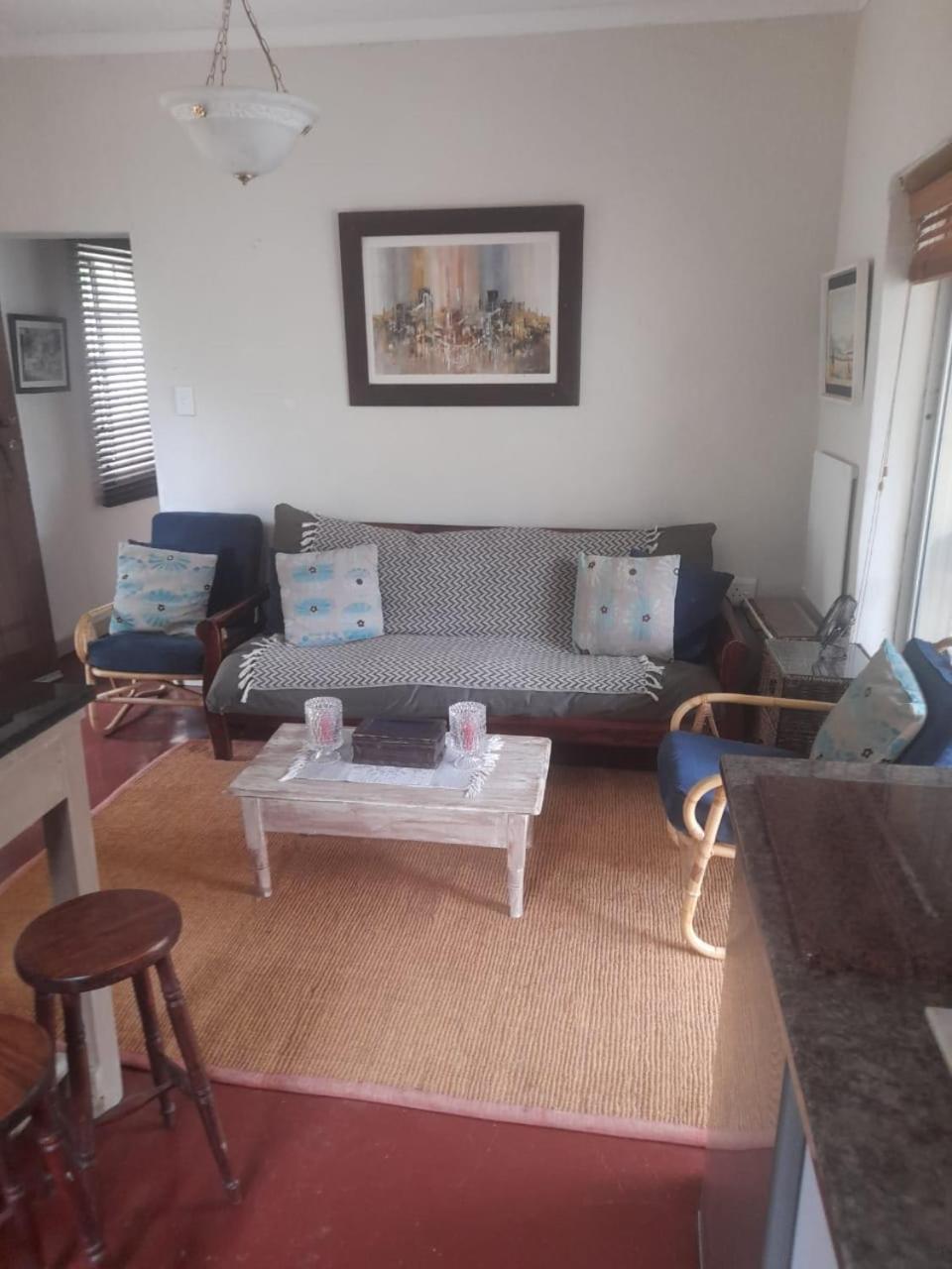 Two-Bedroom Apartment - Photo 4